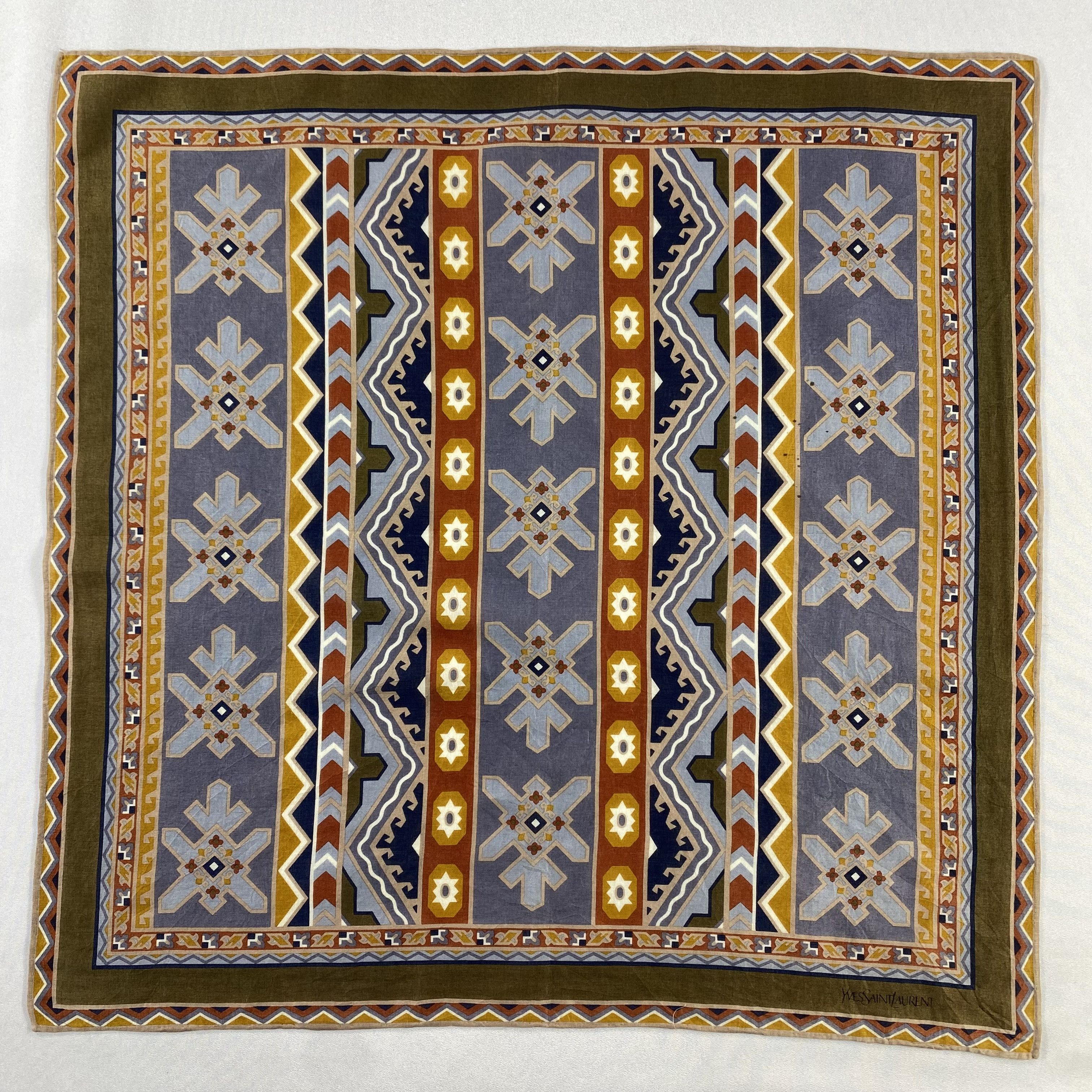 Vintage Yves Saint Laurent Bandana/ Handkerchief / Neckerchief-P1303 Size ONE SIZE - 1 Thumbnail