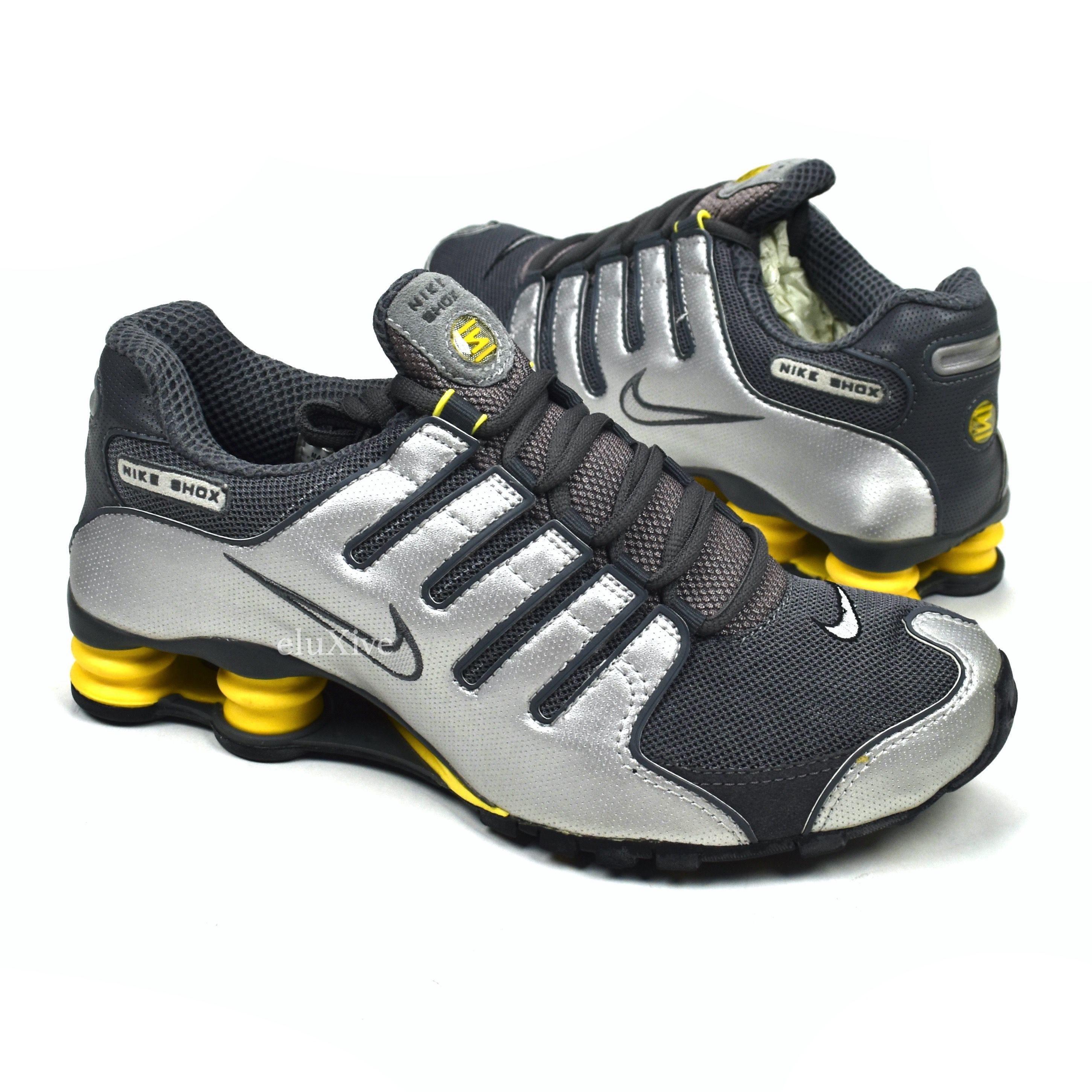 Nike 2002 SAMPLE Nike Shox NZ Graphite Silver Yellow Zest DS Size US 9 / EU 42 - 1 Preview