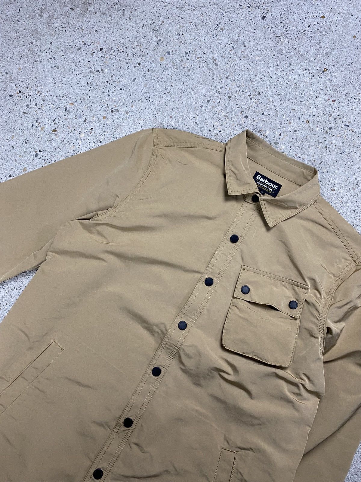 Barbour Barbour international beige shirt windbreaker Size US M / EU 48-50 / 2 - 2 Thumbnail