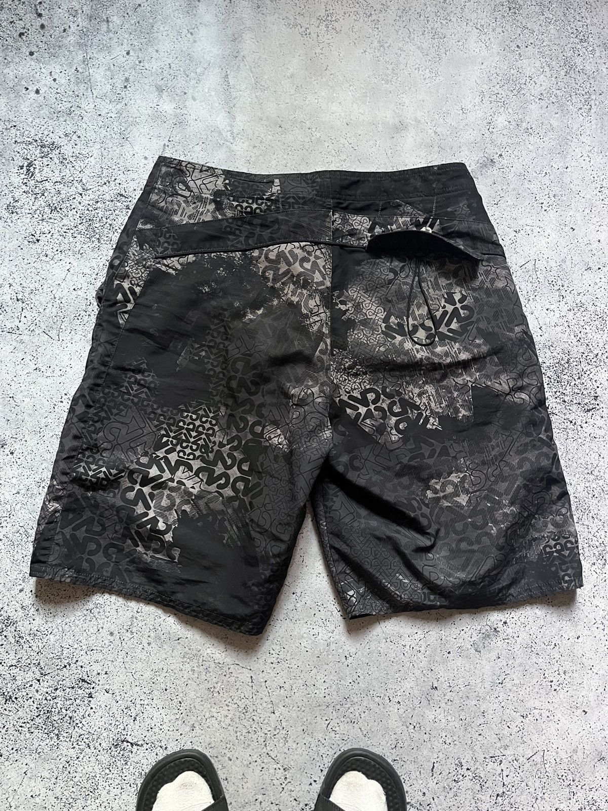 Nike × Vintage Vintage Nike Shorts Mini Swoosh Monogram Y2K USA Swimwear Size US 32 / EU 48 - 8 Thumbnail
