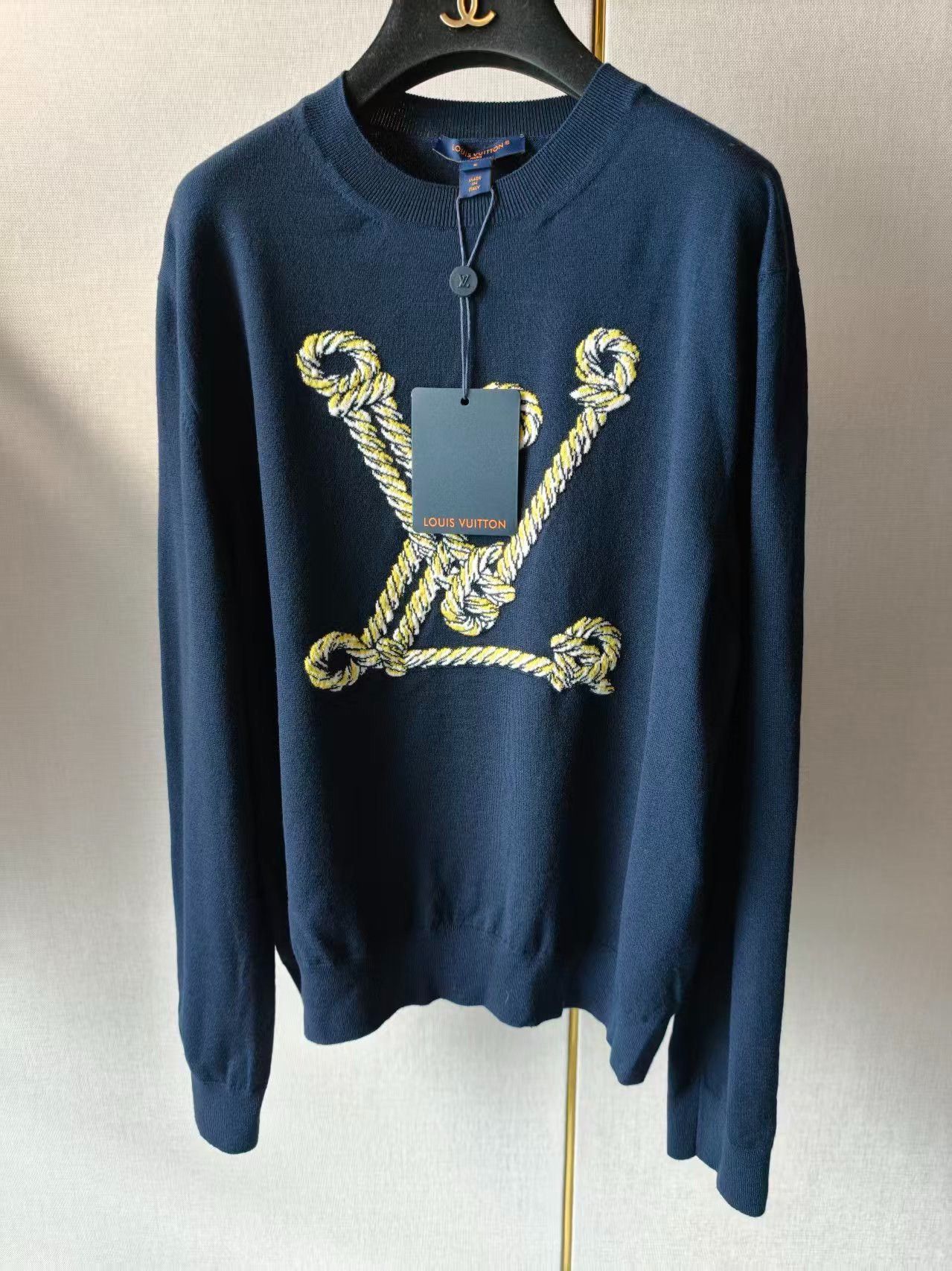 Louis Vuitton Louis Vuitton Authentic Top Size US M / EU 48-50 / 2 - 1 Thumbnail