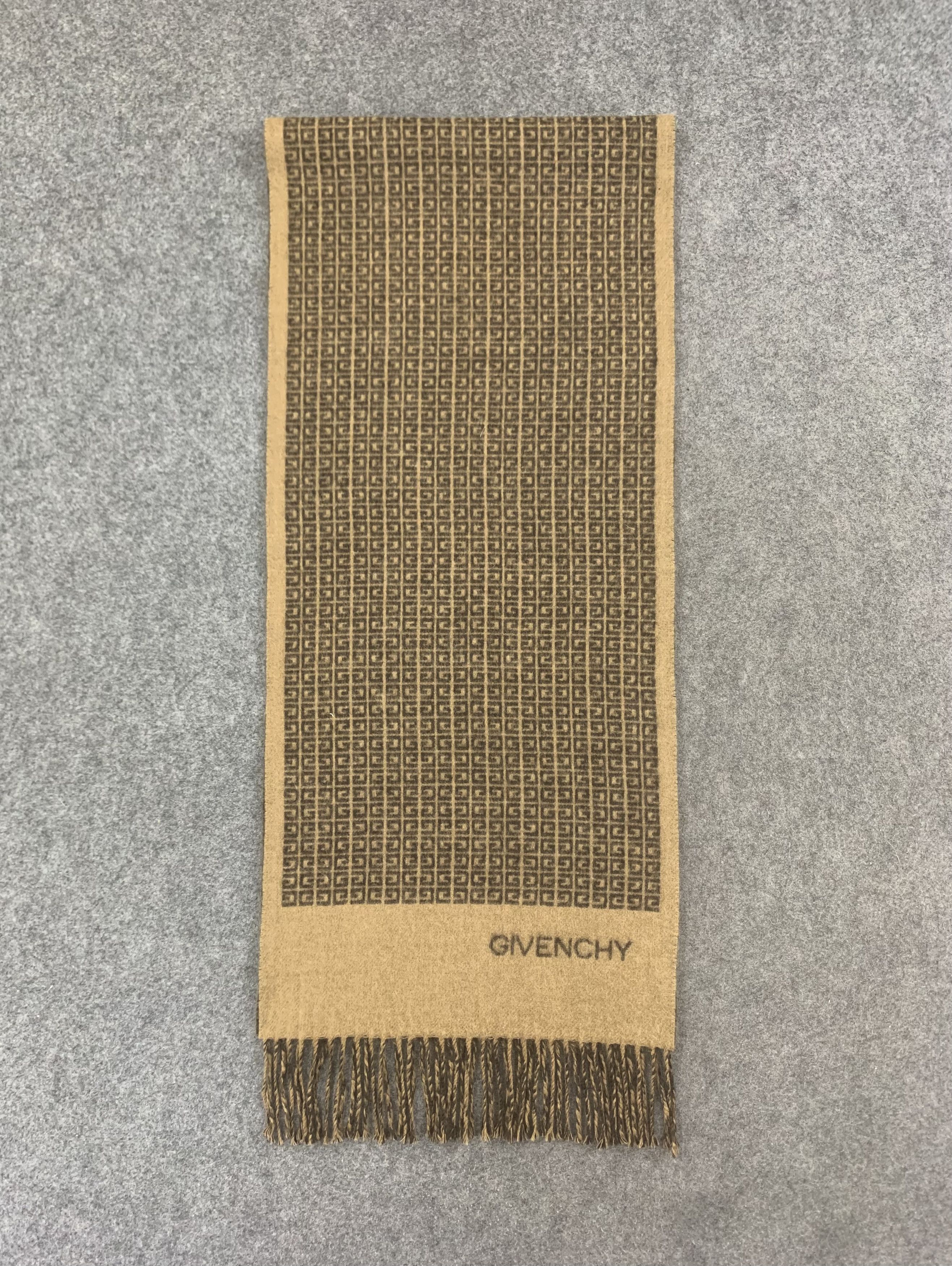 Givenchy Givenchy Scarf Wool Muffler Neck Wrap BL9247 Size ONE SIZE - 2 Thumbnail