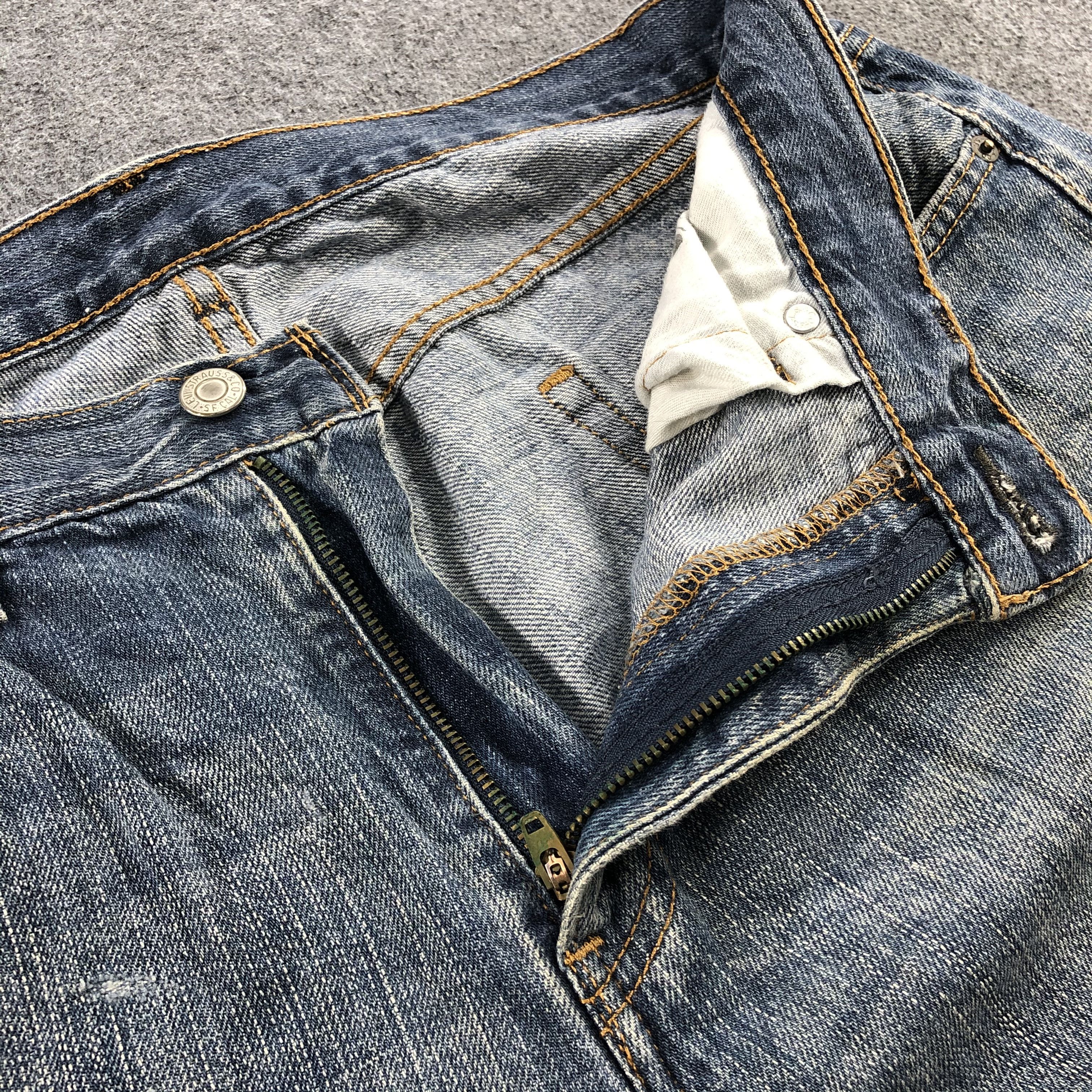 Levi's Vintage Levis 559 Earth Tone Jeans-J2058 Size US 36 / EU 52 - 9 Thumbnail