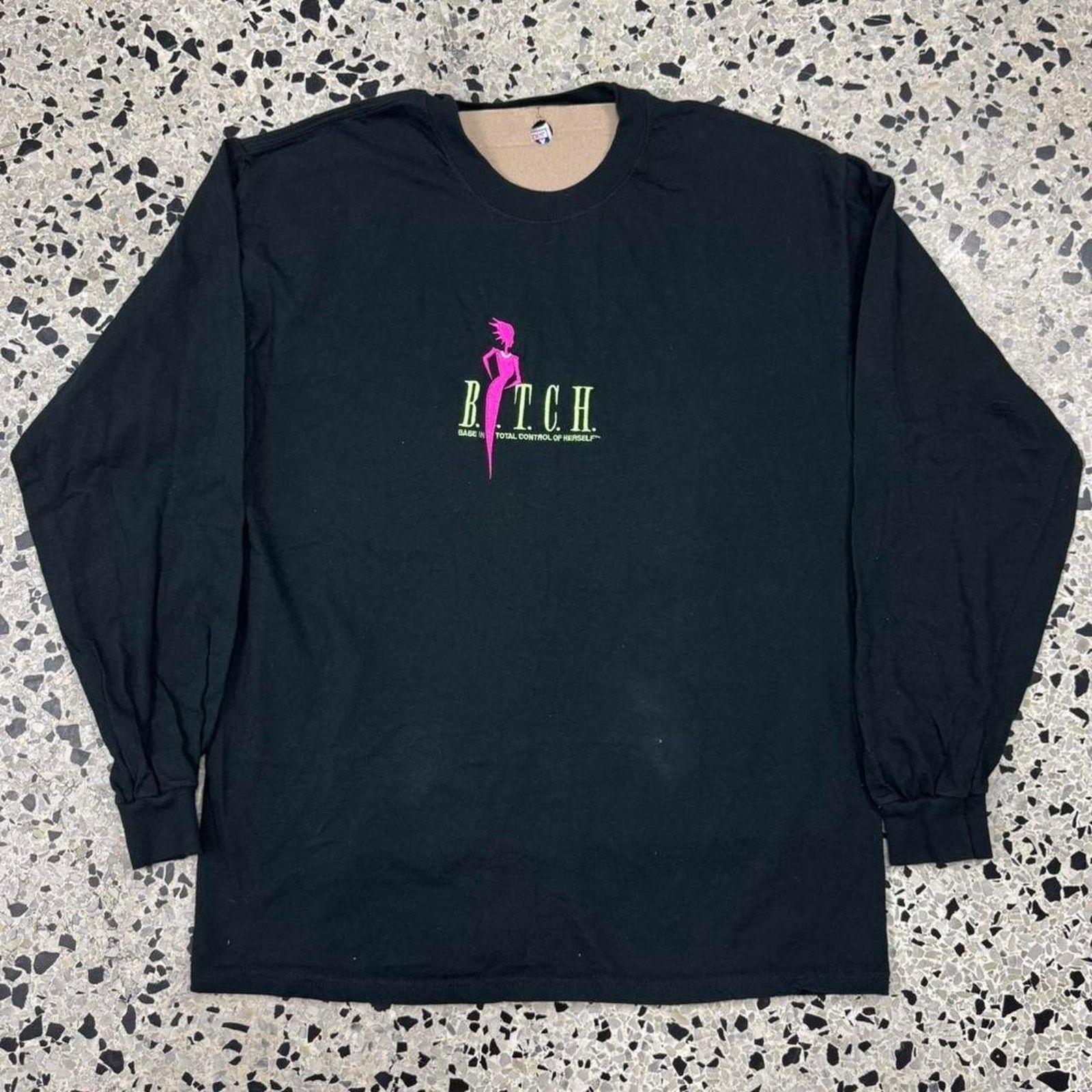 Hanes × Other × Vintage VINTAGE Y2K BITCH BABE IN TOTAL CONTROL OF HERSELF L/S TEE: Size US L / EU 52-54 / 3 - 1 Thumbnail