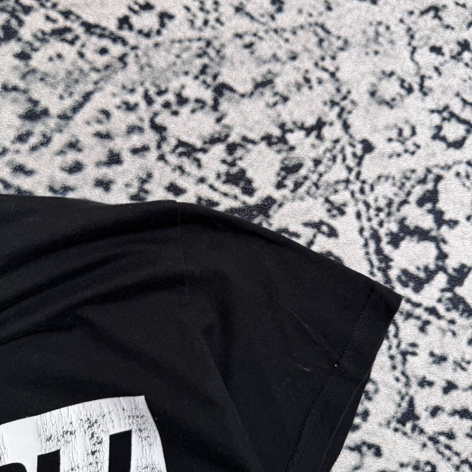 Fubu × Vintage Vintage Fubu Unisex Black Cotton T-Shirt Size S Y2K Fashion Size US S / EU 44-46 / 1 - 6 Thumbnail