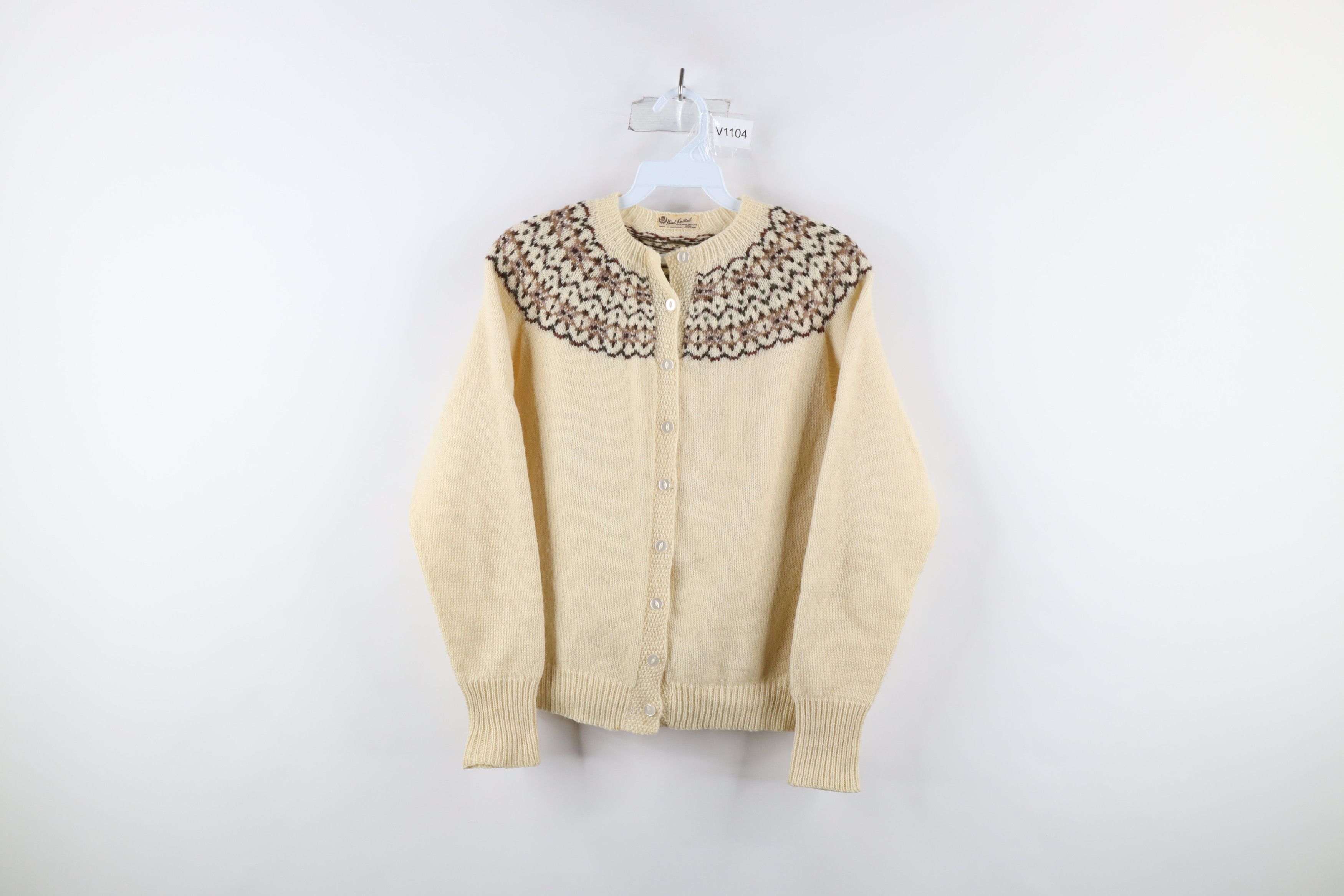 image of Vintage 50S 60S Knit Wool Fair Isle Cardigan Sweater Cream in Beige, Women's (Size Small)