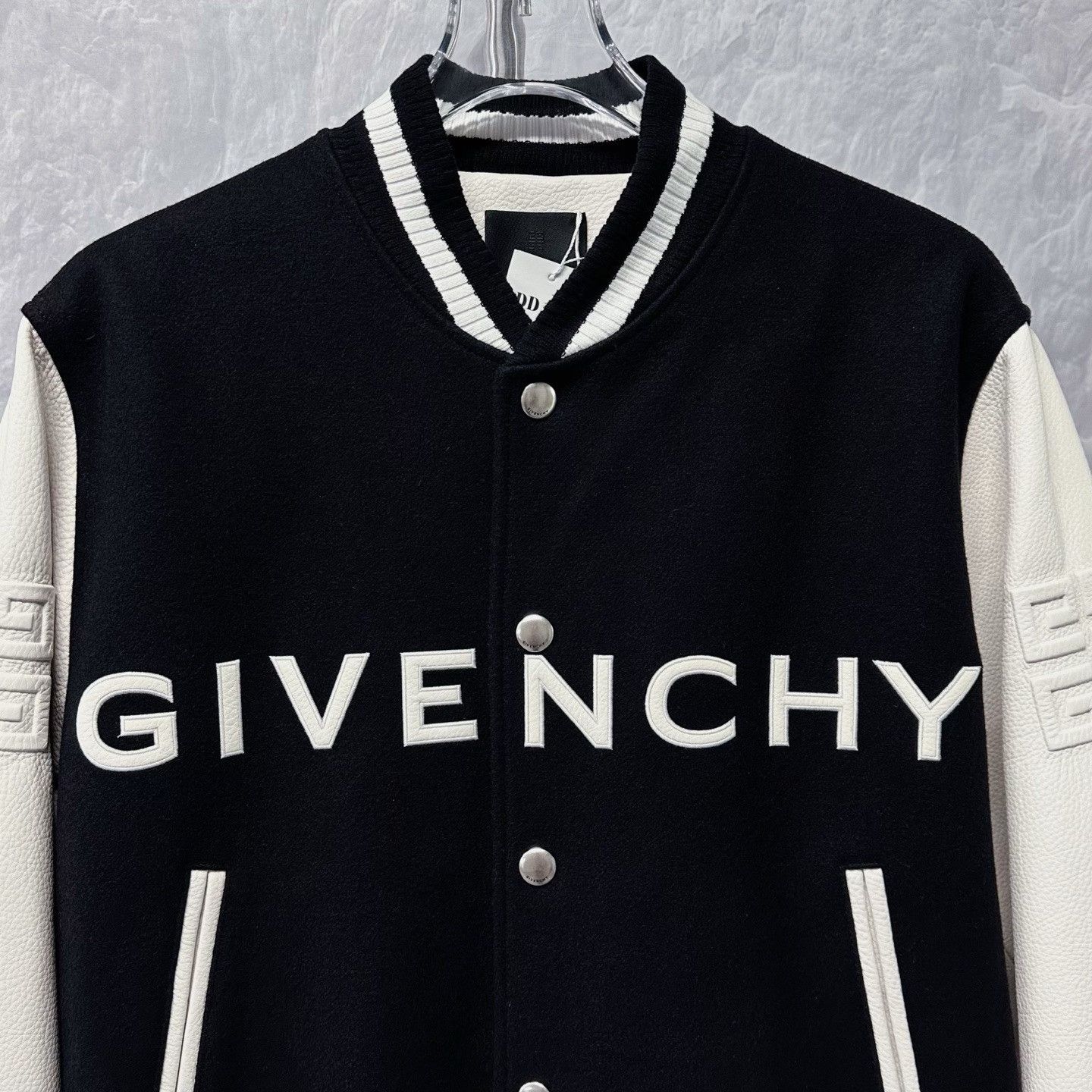 Givenchy Givenchy Embossed Leather Baseball Jacket Size US M / EU 48-50 / 2 - 2 Thumbnail