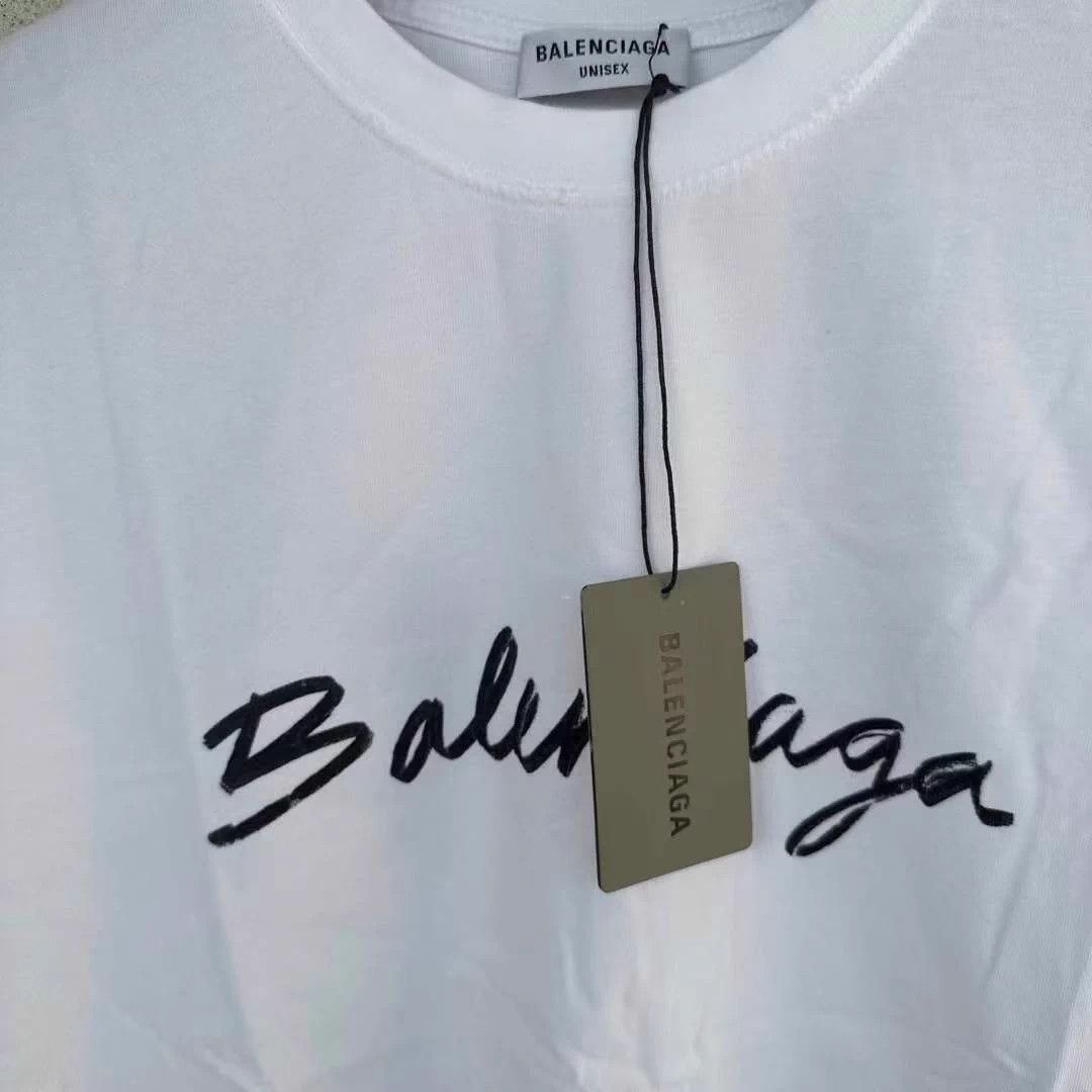 Balenciaga Balenciaga Graffiti SS Tee OS S NWT Size S / US 4 / IT 40 - 3 Thumbnail
