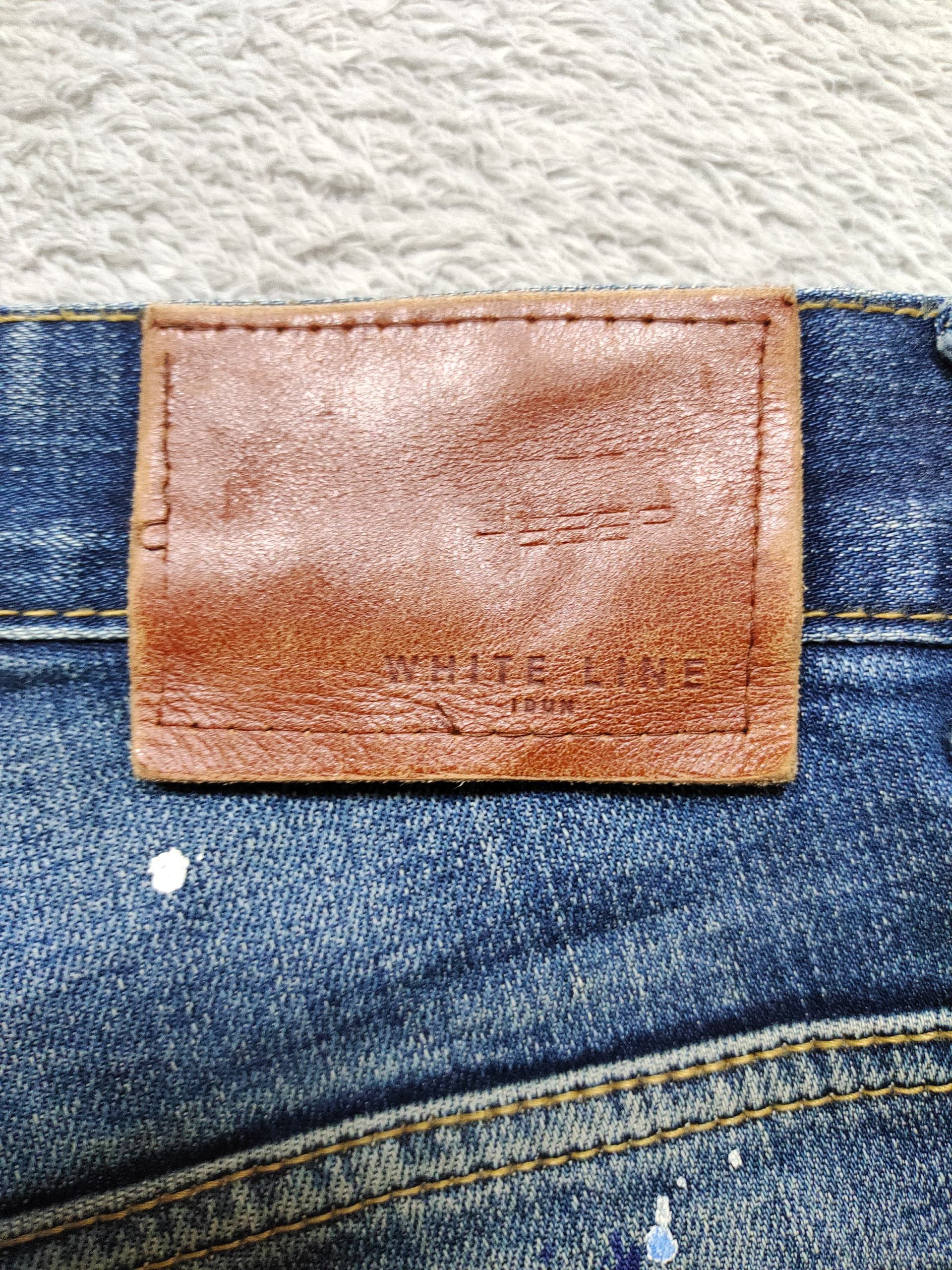 Other DISTRESSED WHITE LINE BY IDUN RARE DESIGN BLUE JEANS Size US 30 / EU 46 - 8 Thumbnail