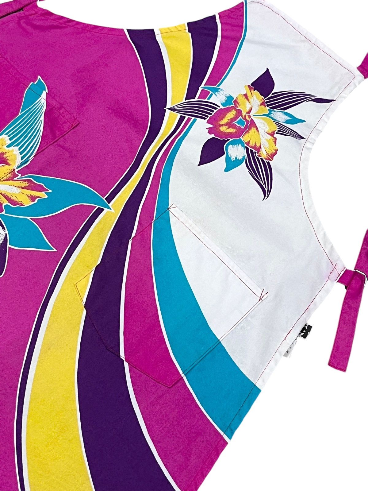 Kansai Yamamoto LIMITED EDITION KANSAI YAMAMOTO For JAPAN ASIA AIRWAYS Apron Size ONE SIZE - 5 Thumbnail