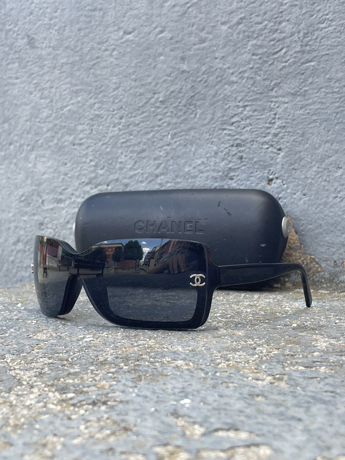 CHANEL パレオ Looking back on these vintage 2000 Chanel 5067 - such a fun