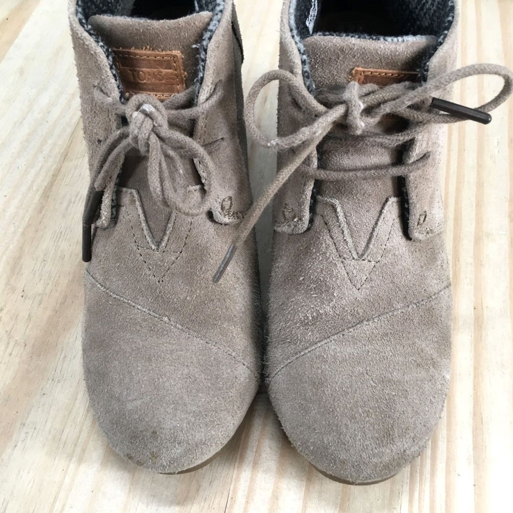 Toms TOMS Boots Womens 6.5 Two Eye Desert Wedge Ankle Bootie Brown Suede Lace Up Bootie Brown Mens Womens Shoes—Note: No, keep to original terms only. Size US 7 / IT 37 - 7 Thumbnail