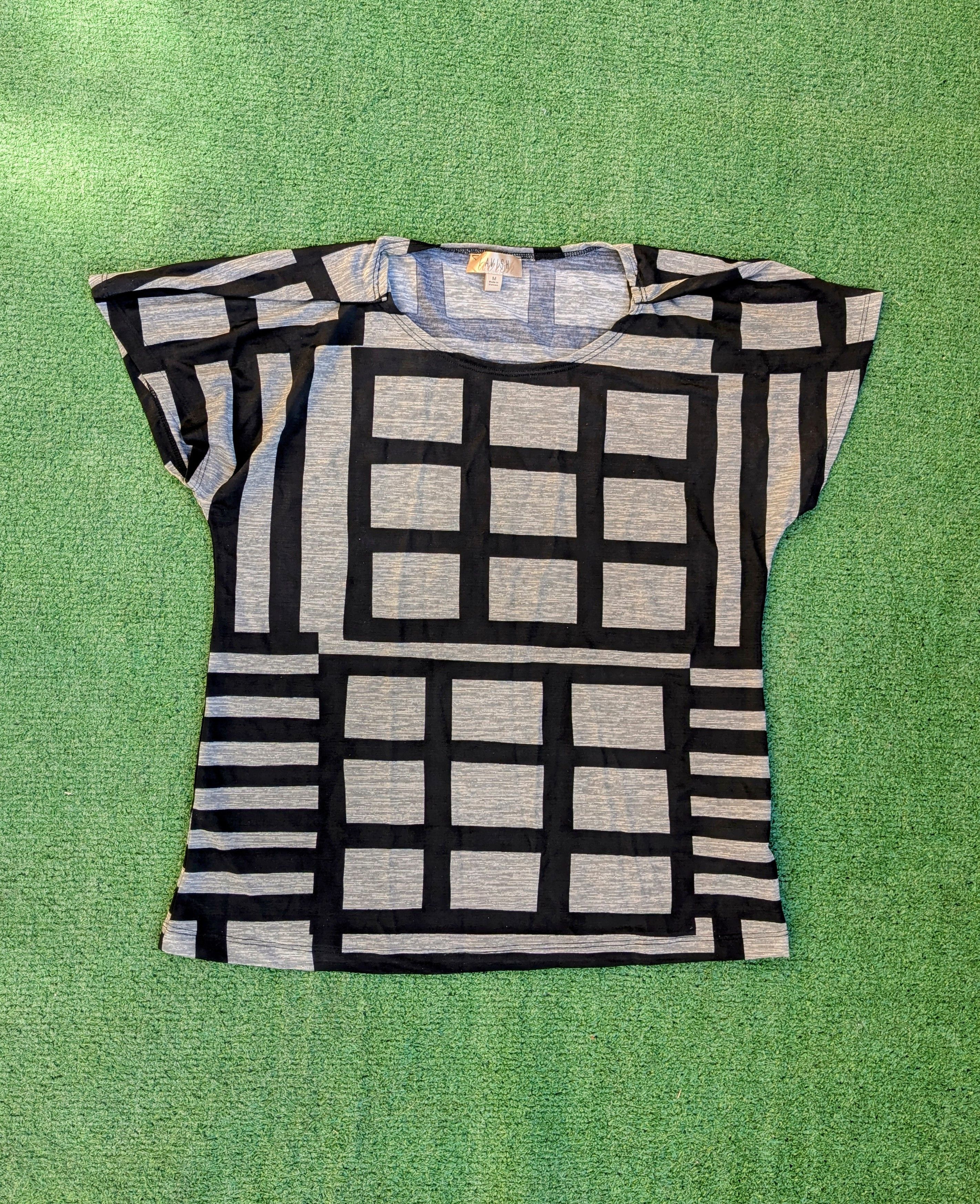 Designer Lavish Style Minimalistic Geometric Shapes Stretch Top Size US M / EU 48-50 / 2 - 7 Thumbnail
