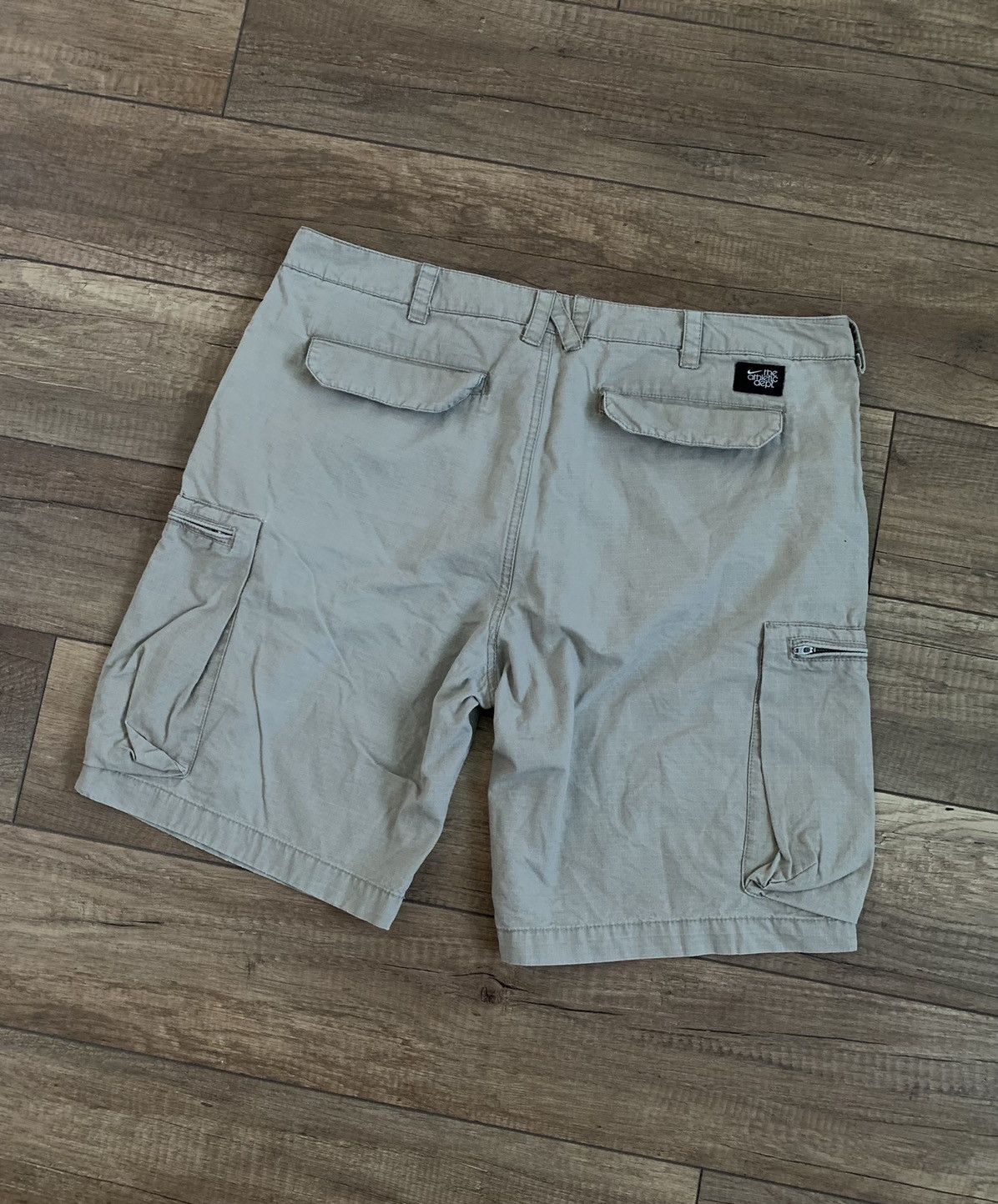 Nike Vintage Nike Cargo Shorts Purple Swoosh Travis Scott Style Size US 36 / EU 52 - 3 Thumbnail