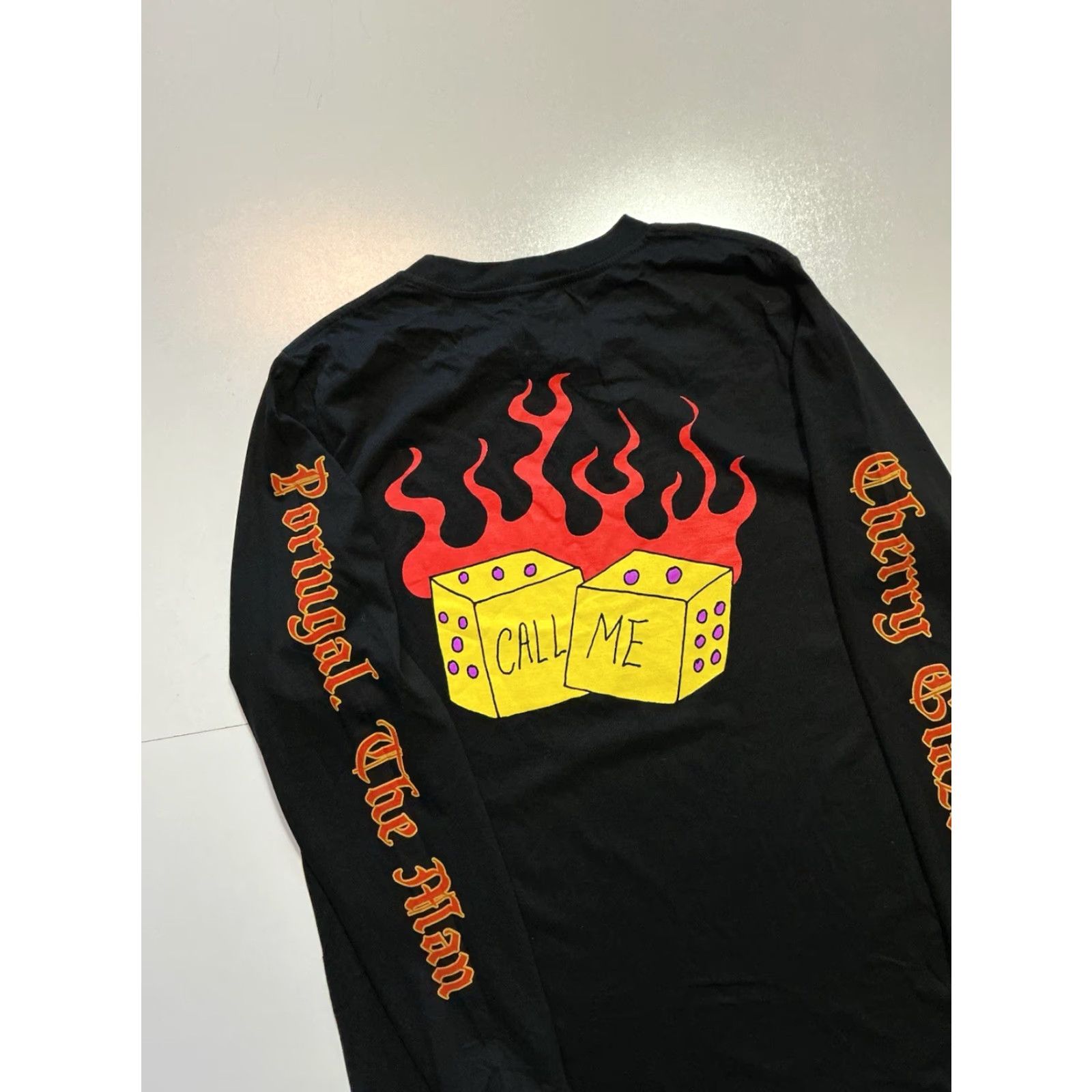 Vintage Cherry Glazerr Portugal The Man Official Merch Alien Rock Band L/S T-Shirt Black S Mens Size US S / EU 44-46 / 1 - 4 Thumbnail