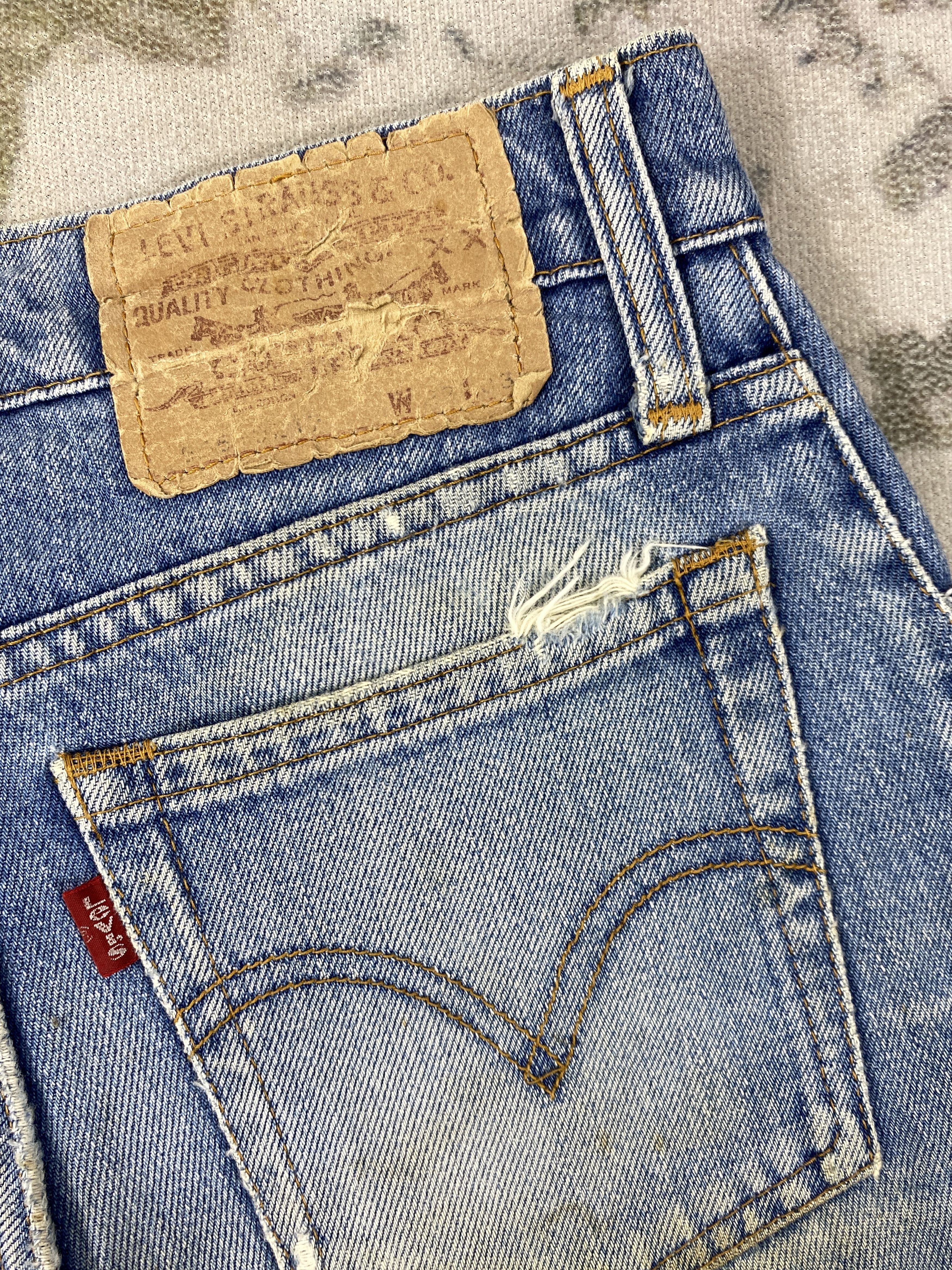 Levi's Distressed Blue Vintage Levi's Jeans 26x30.5 Denim -JN935 Size US 26 / EU 42 - 10 Thumbnail