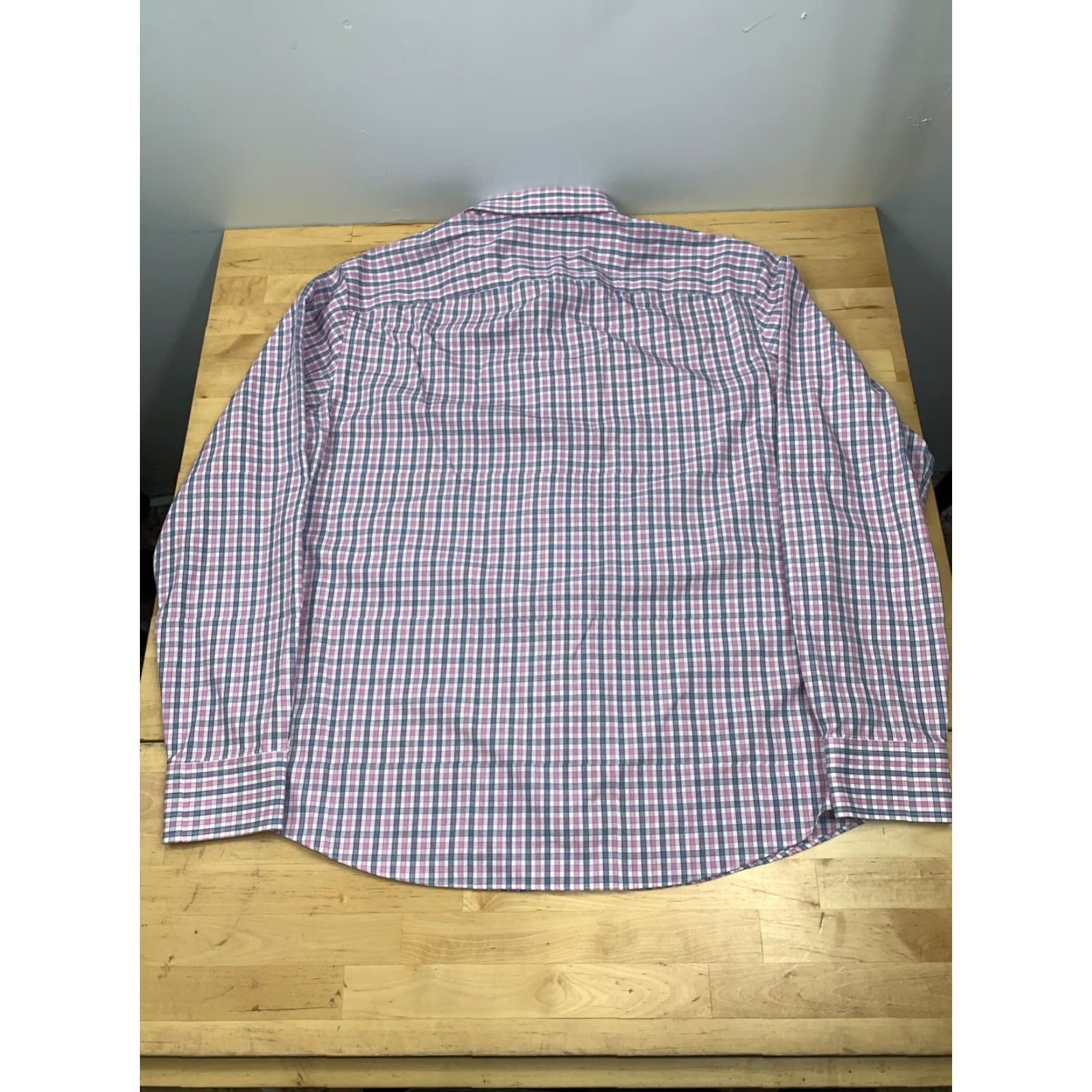 UNTUCKit UNTUCKit Plaid Button-Up XL Long Sleeve Wrinkle Free #4620 Men Multicolor Button-Down Long Sleeve XL Plaid Untuckit Shirt Size US XL / EU 56 / 4 - 2 Thumbnail