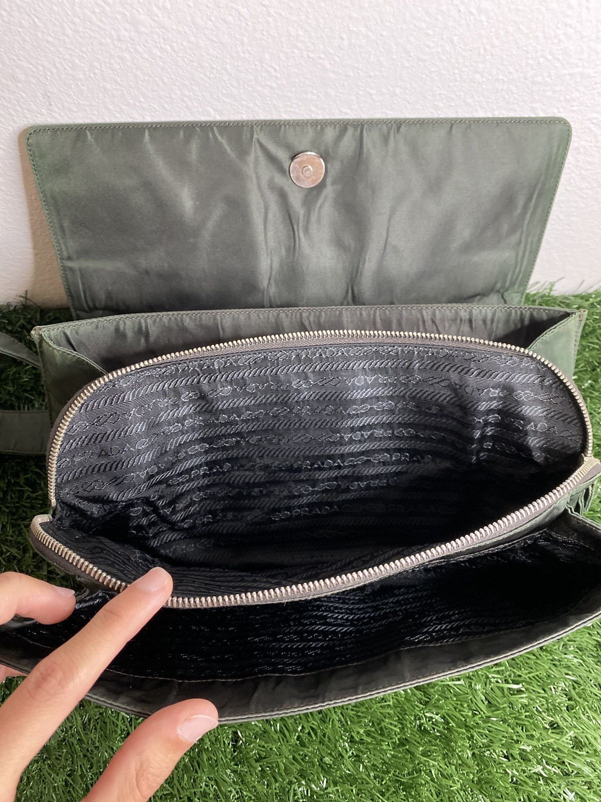 Prada Prada Nylon Rare Single Flap Shoulder Bag Size ONE SIZE - 19 Thumbnail