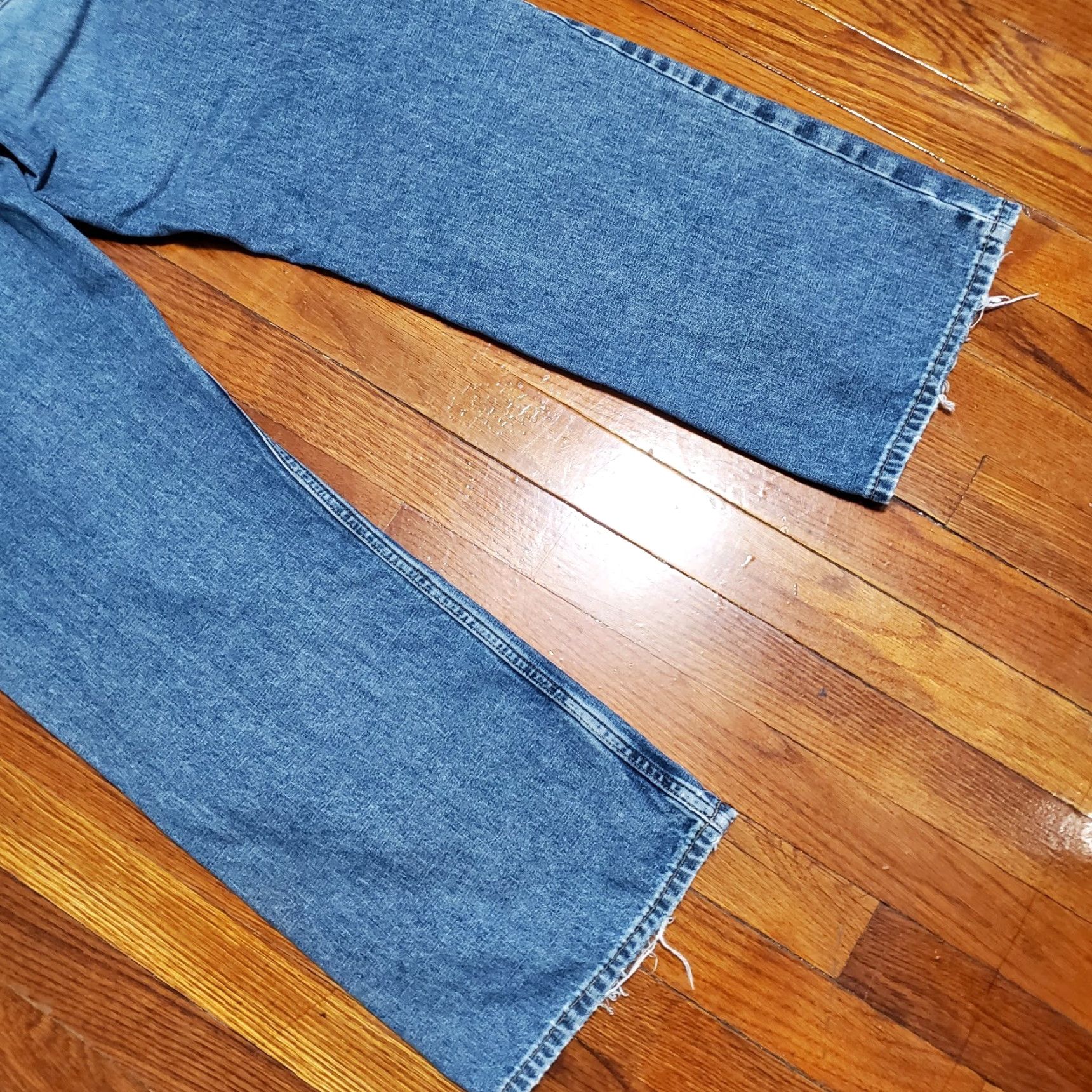 Old Navy VTG Old Navy Jeans Mens 34x30 Bootcut Distressed 90s Grunge Boot Cut 5-Pocket Denim Blue Cotton Regular Old Navy The Authentic Boot-Cut Mens Jeans Size US 34 / EU 50 - 2 Thumbnail
