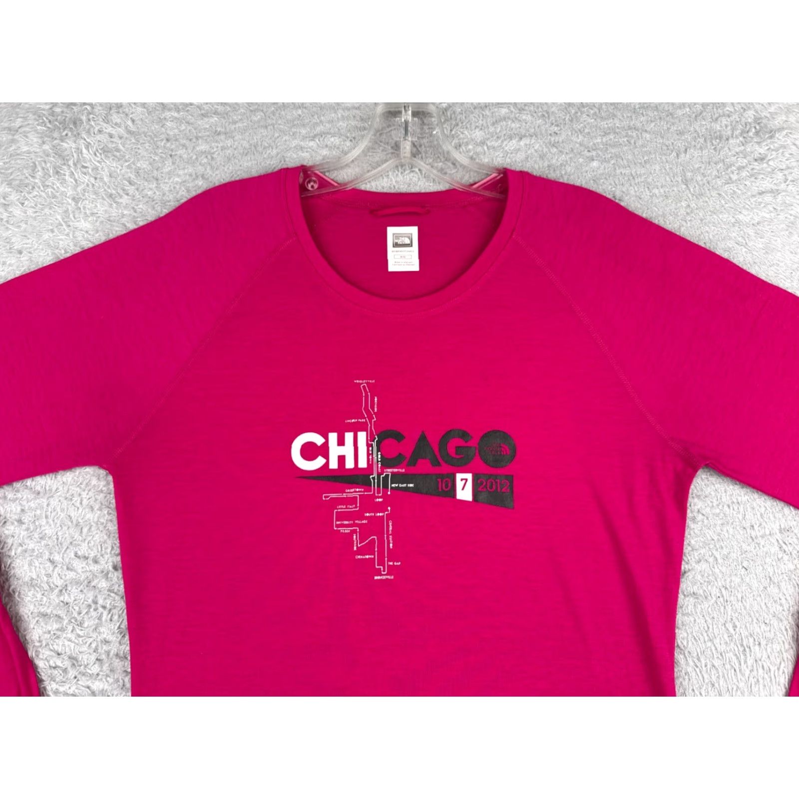 The North Face The North Face Shirt Women Medium Pink Long Sleeve Crew Neck Poly Blend Chicago Size M / US 6-8 / IT 42-44 - 4 Thumbnail
