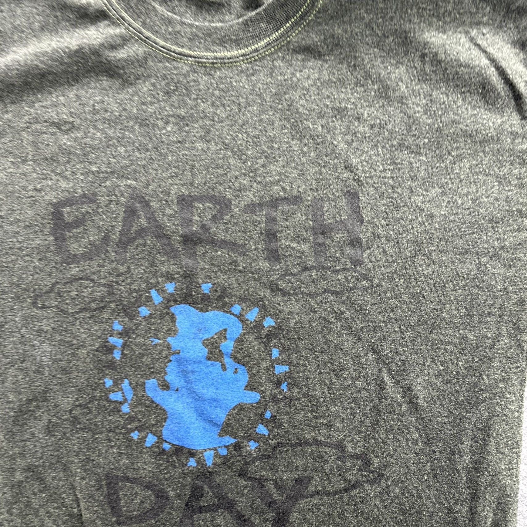 Jerzees VINTAGE Earth Day Shirt Mens Medium Graphic Tee Keep Burlington Beautiful 90s Size US M / EU 48-50 / 2 - 5 Thumbnail