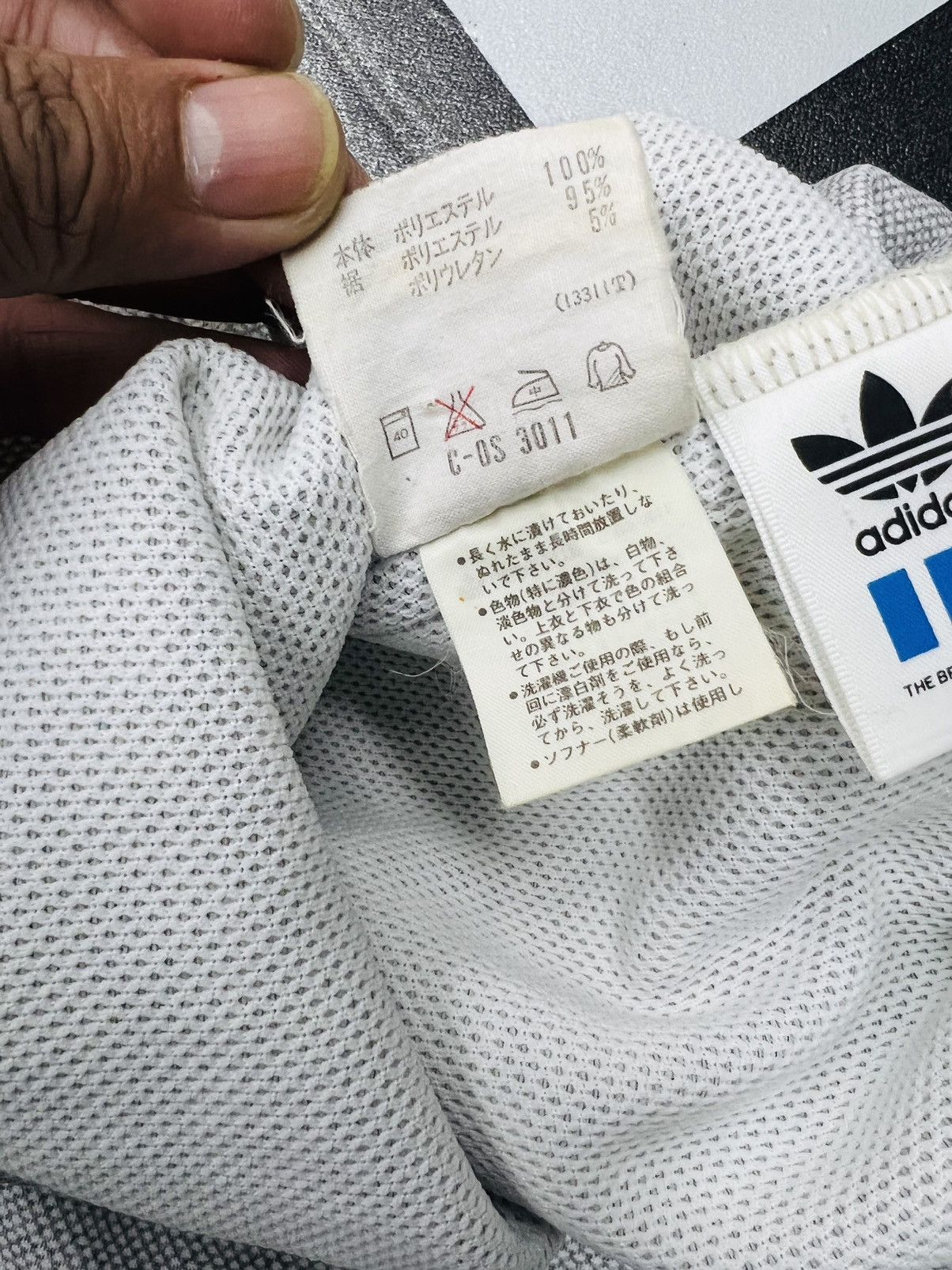 Adidas × Vintage Vintage 90s Adidas Drill Track Pants Jogger Size US 34 / EU 50 - 8 Thumbnail