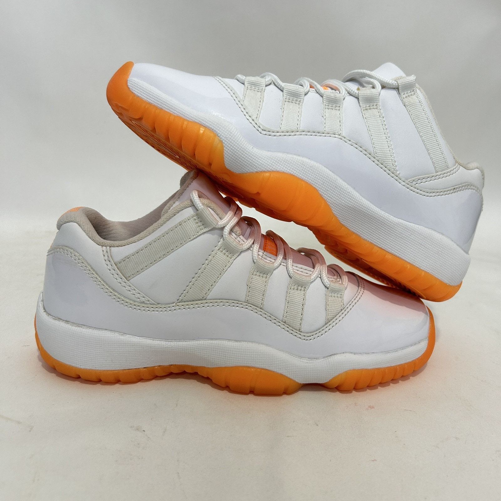 Nike Nike Air Jordan 11 Retro Low GS “Citrus Orange” Size US 5.5 / IT 35.5 - 1 Thumbnail