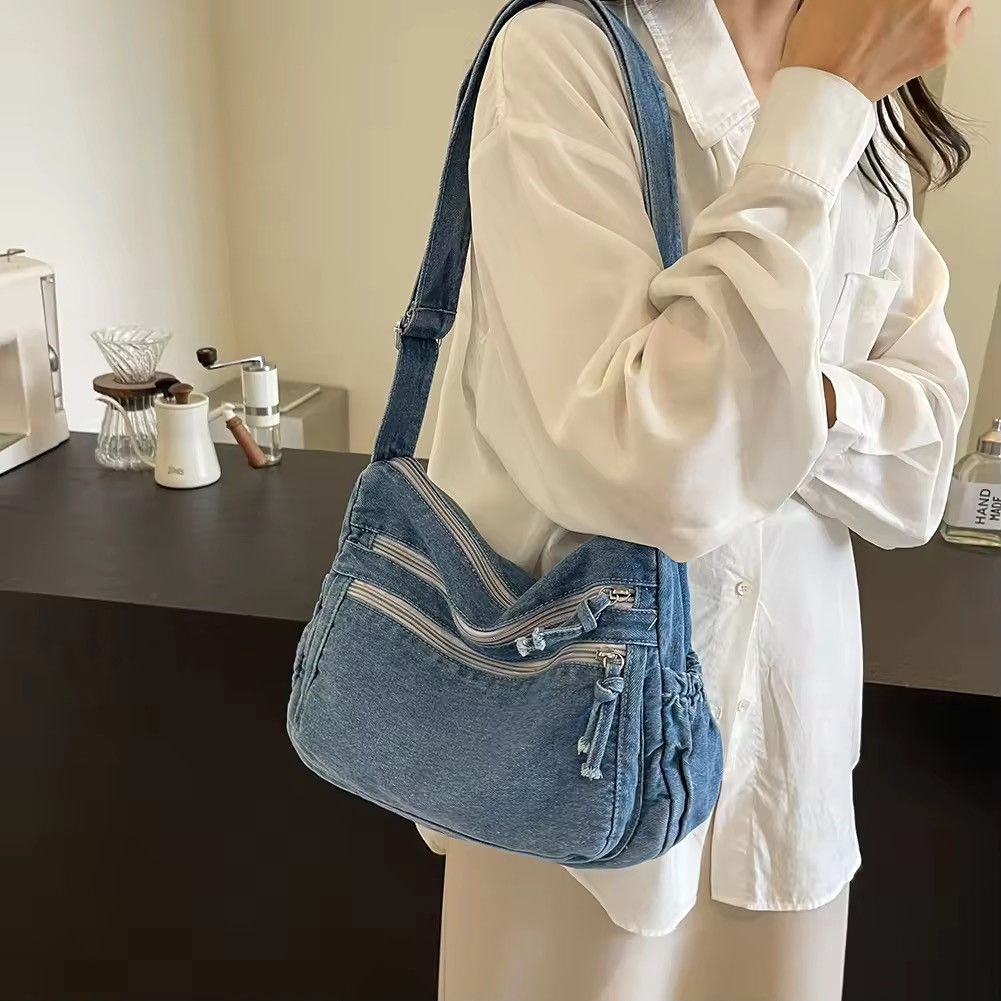 Vintage Vintage Denim Shoulder Bag Size ONE SIZE - 1 Thumbnail