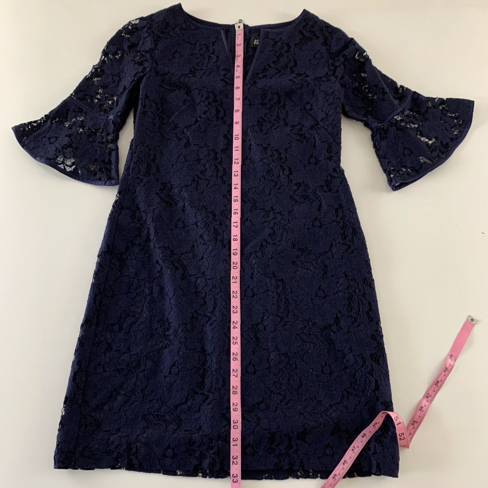 Adrianna Papell Adrianna Papell Lace 3/4 Sleeve Back Zip Dress Women's Size 2 Navy Blue Shirt Dress Womens 2 Navy Blue Size XS / US 0-2 / IT 36-38 - 5 Thumbnail