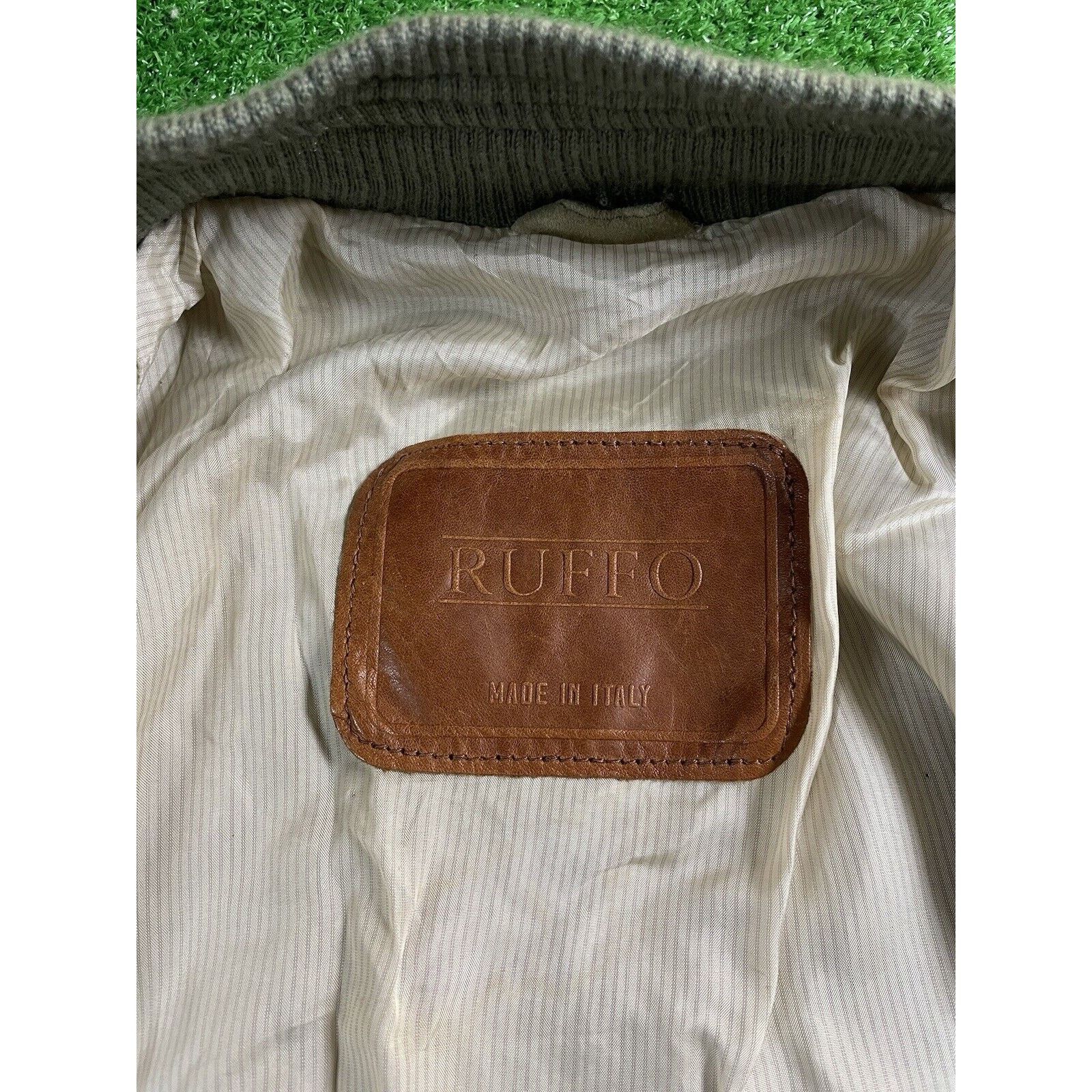 Vintage Vintage 80s Italian Suede Leather Green Medium Bomber Jacket Size US M / EU 48-50 / 2 - 4 Thumbnail