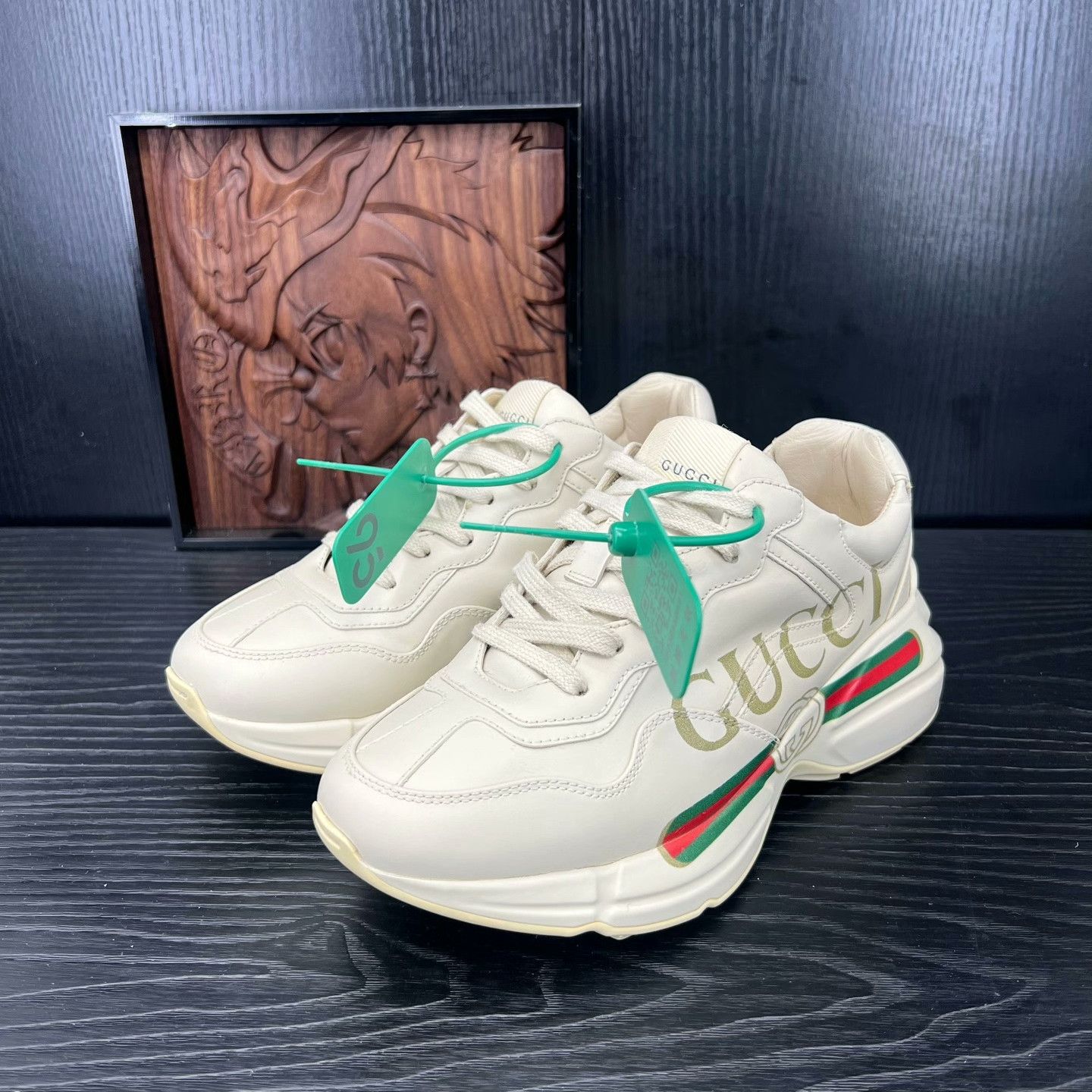 Gucci Gucci Lowtop Sneakers 36 Men Size US 5 / EU 37 - 1 Thumbnail