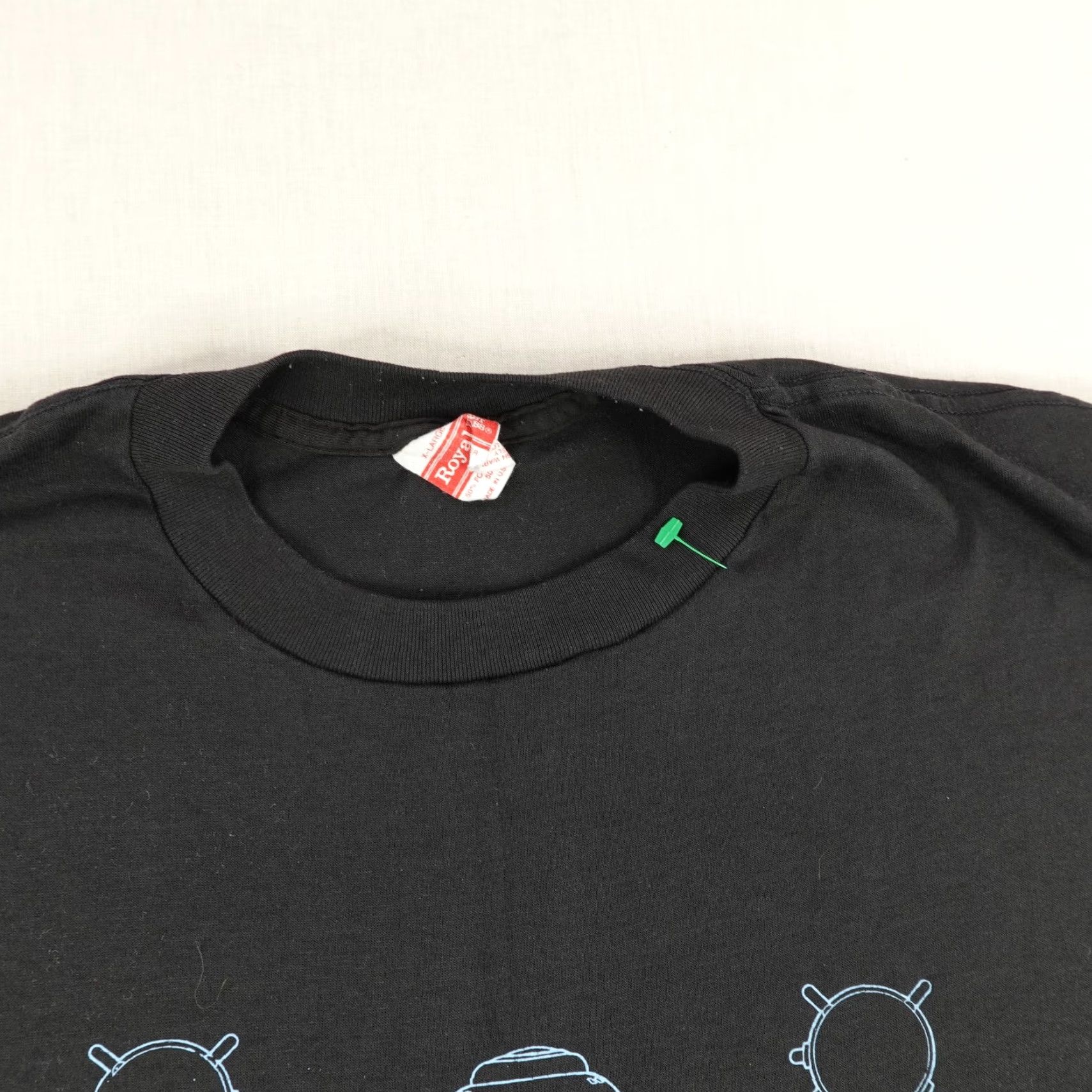 Vintage Vintage Star Trek Shirt Mens XL Black Enterprise Space Ship Single Stitch 80s Size US XL / EU 56 / 4 - 2 Thumbnail