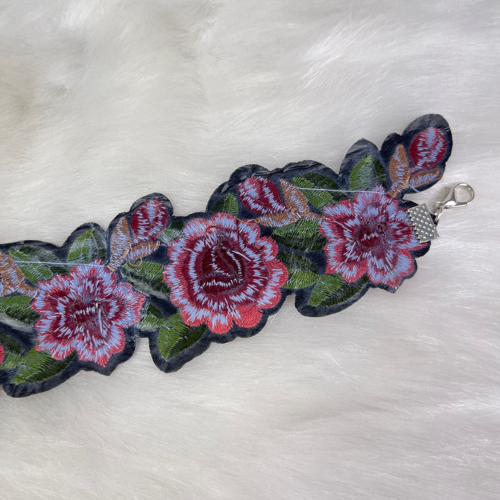 Other Embroidered Floral Choker Necklace Pink Green Black NWOT Size ONE SIZE - 10 Thumbnail