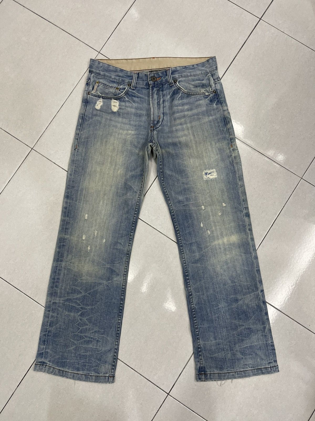 Armani Exchange Vintage Armani Exchange Flared Distressed Denim Made in USA Size US 32 / EU 48 - 1 Thumbnail
