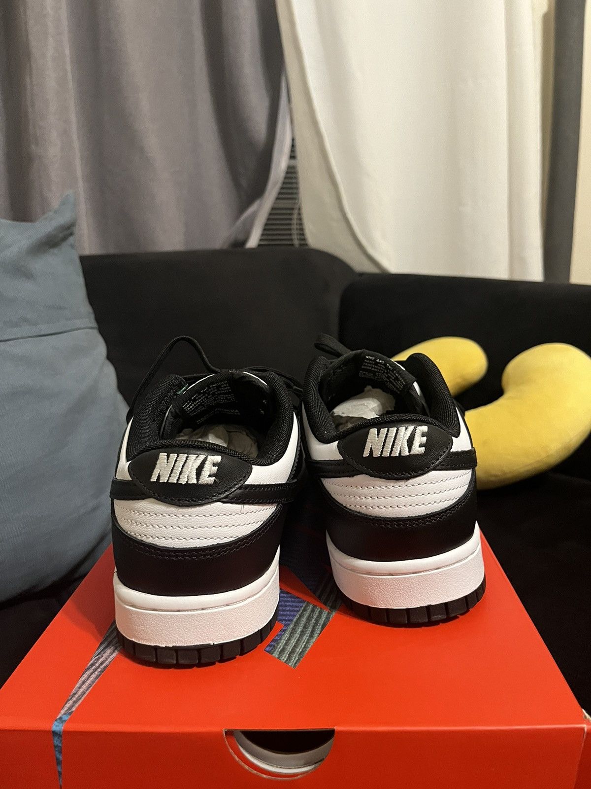 Nike Nike Dunk Low Retro - White Panda Size US 9 / EU 42 - 2 Thumbnail