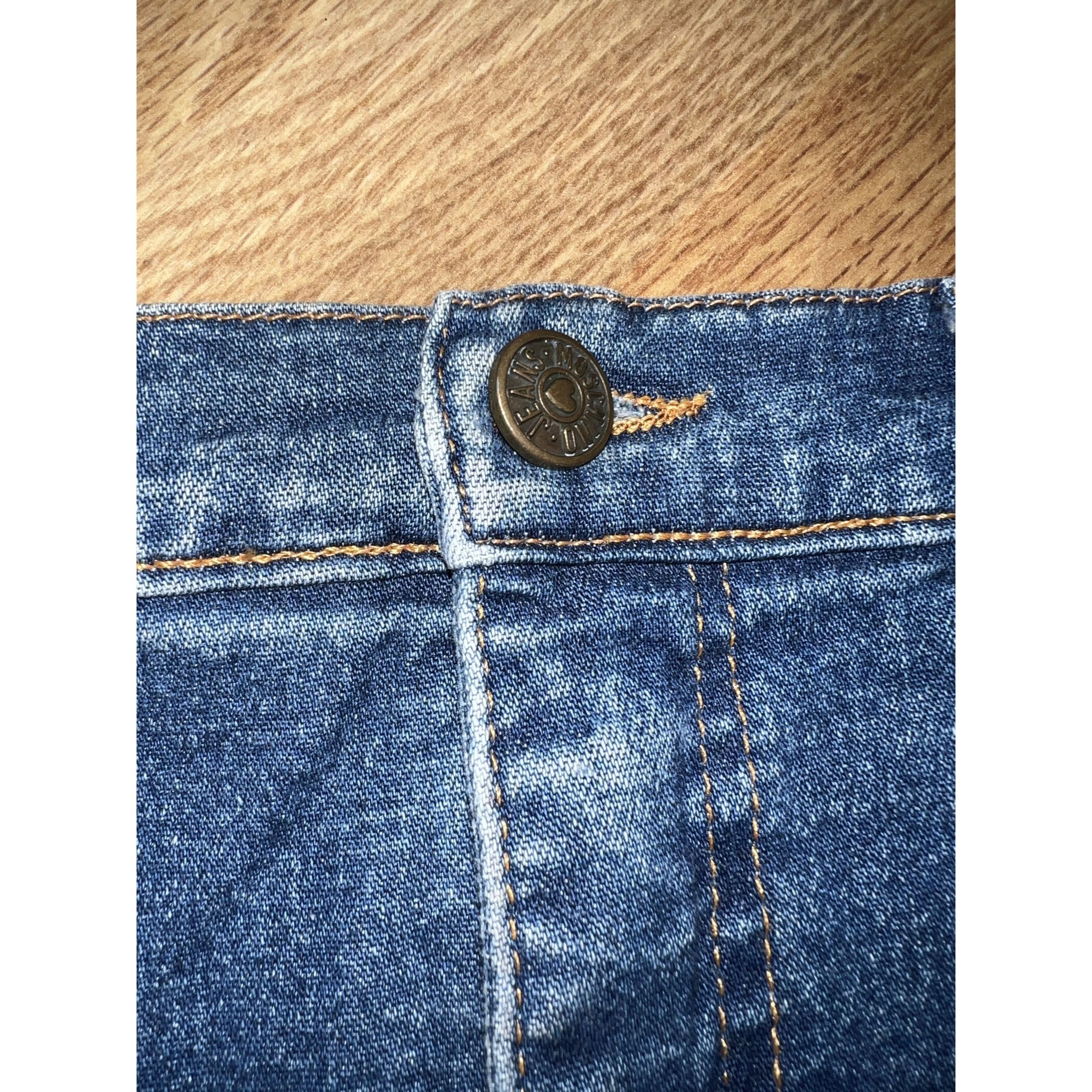 Moschino Vintage Moschino Jeans Denim Mini Skirt Size 30" / US 8 / IT 44 - 4 Thumbnail