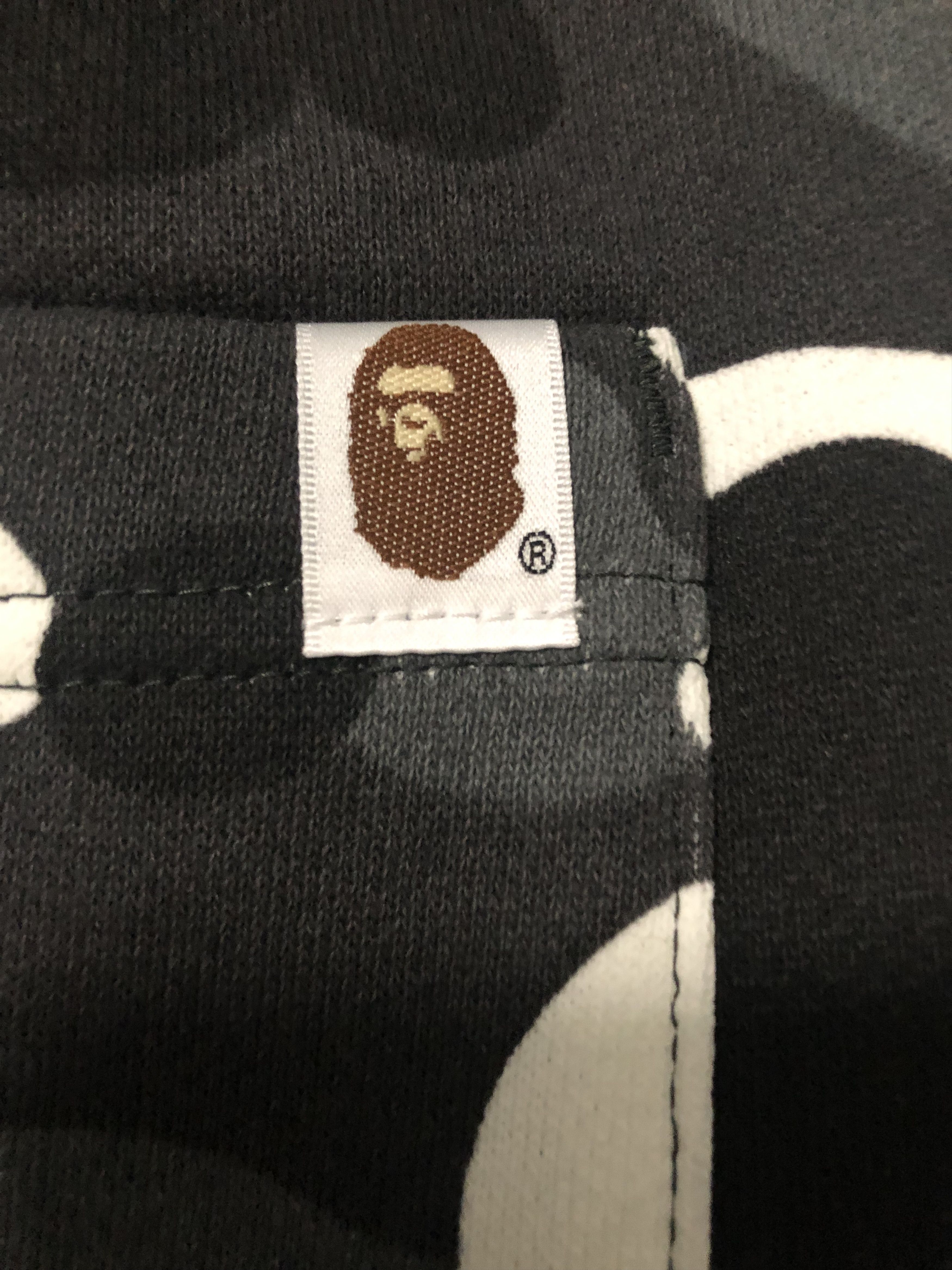 Bape Bape City Camo Shark Sweatpants - Medium Size US 32 / EU 48 - 4 Thumbnail