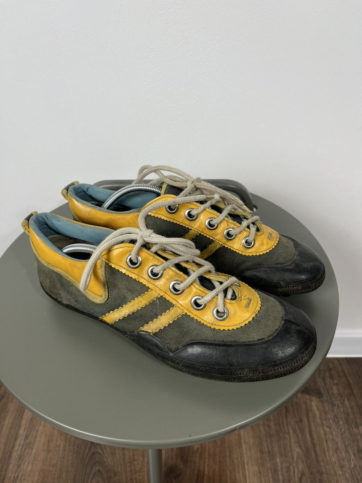 Other Vintage ZDA Partizanske Football Boots 42 Czechoslovakia Size US 9 / EU 42 - 4 Thumbnail