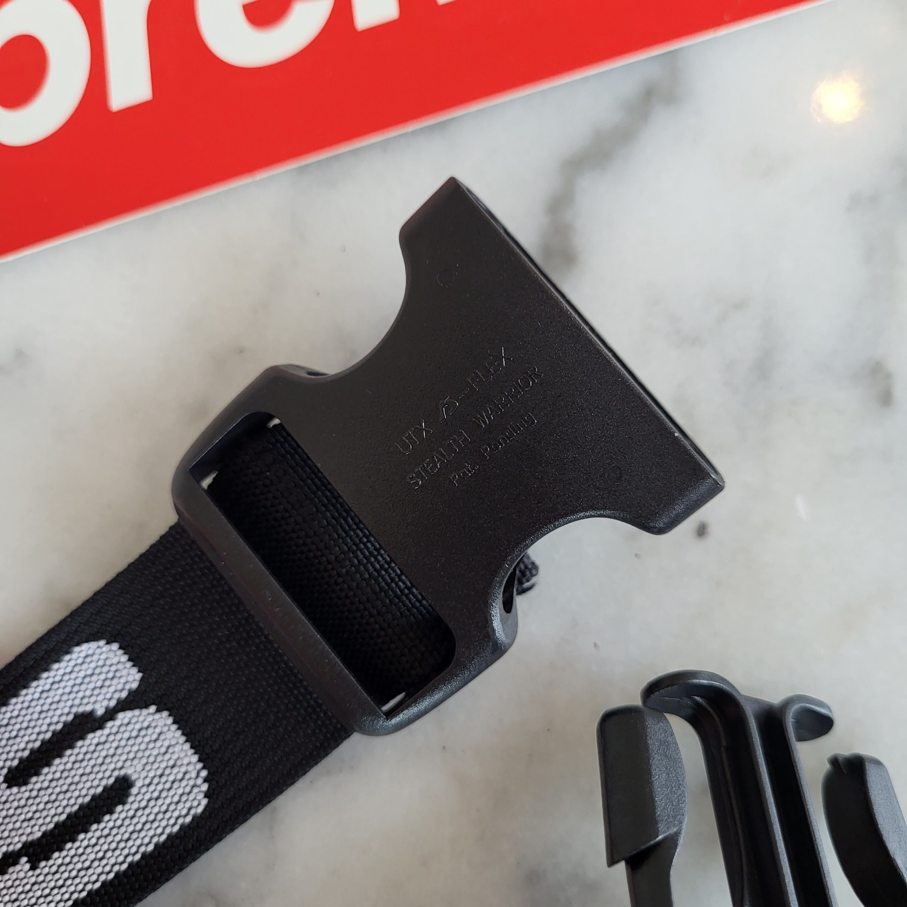 Supreme Supreme Waist Bag TAN (SS18) Size ONE SIZE - 16 Thumbnail