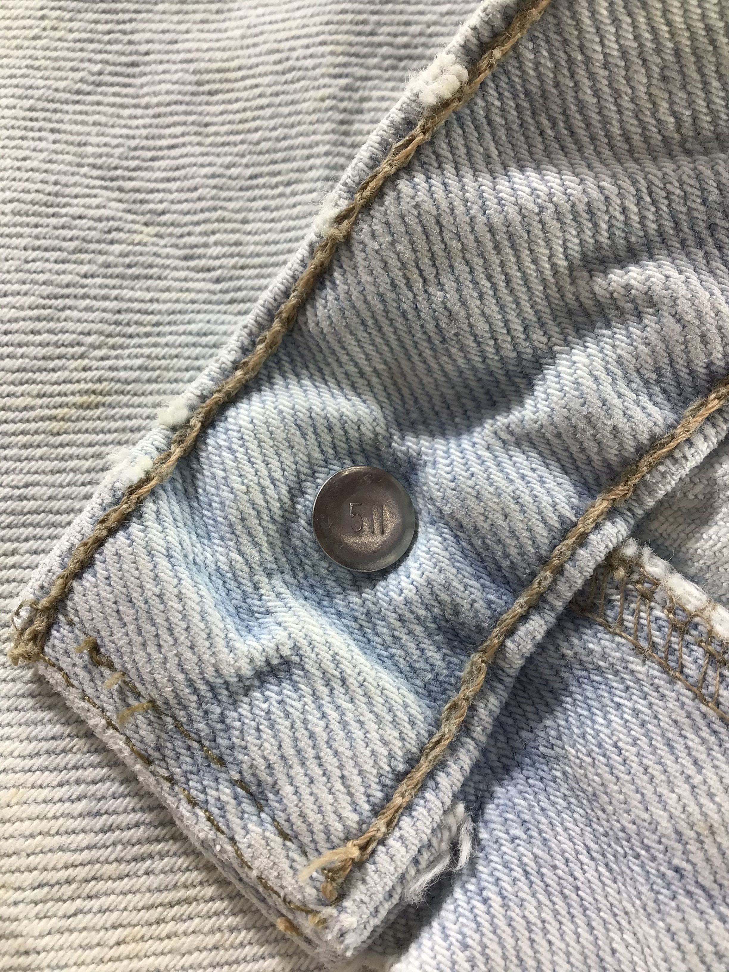 Levi's Vintage Light Wash Levis 511 Jeans-JM748 Size US 31 - 9 Thumbnail