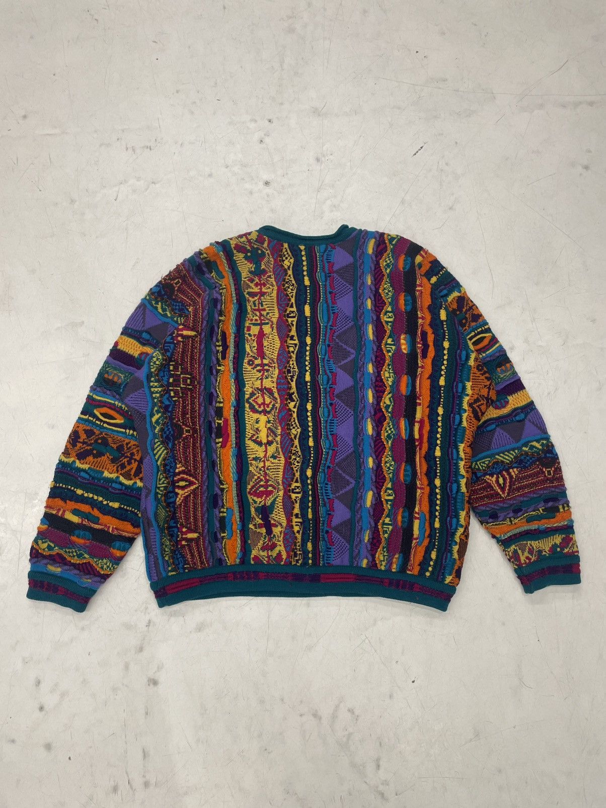 Coogi Vintage 90s Coogi Abstract Wool Sweater Biggie BIG Size US L / EU 52-54 / 3 - 3 Thumbnail