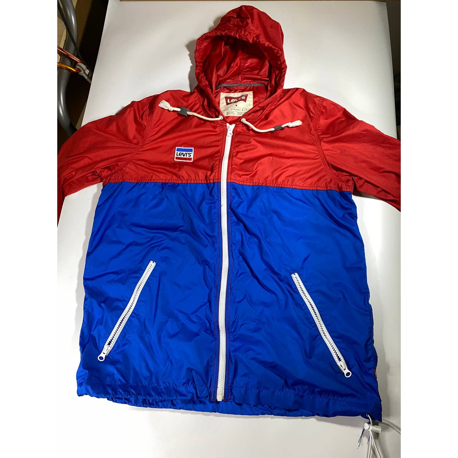 Levi's Olympic Torch Relay Windbreaker Size Medium