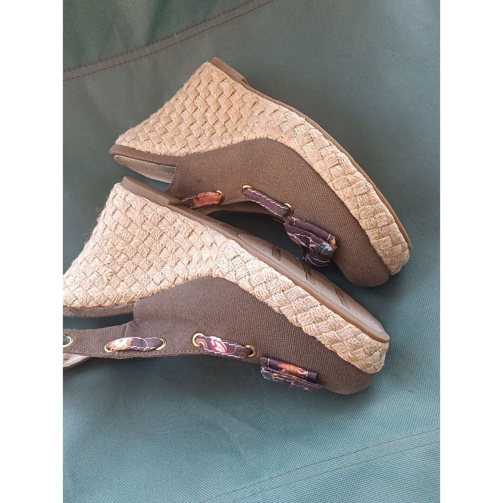 Other Woman's Size 8 Shoes Xhilaration Tamala Brown 3.25 in Wedge Size US 8 / IT 38 - 9 Thumbnail