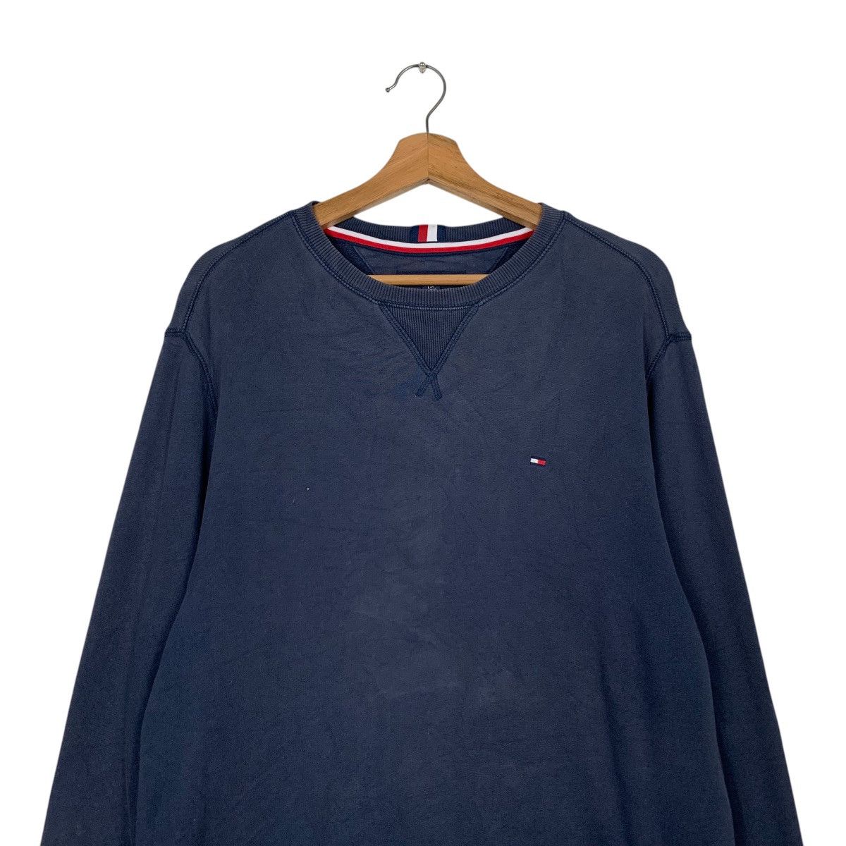 Tommy Hilfiger TOMMY HILFIGER Small Logo Crewneck Sweatshirt #2402-C108 Size US L / EU 52-54 / 3 - 2 Thumbnail
