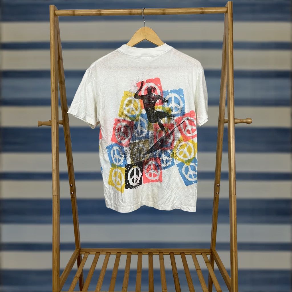Logo 7 VTG 1989 Surf Peace Logo Wrap Print Single Stitch T-Shirt Size M USA Shirt Mens White Size US M / EU 48-50 / 2 - 1 Thumbnail