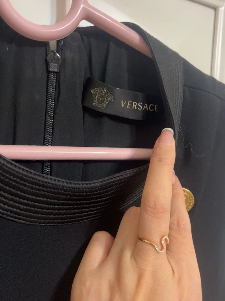 Versace Versace Classic dress Size S / US 4 / IT 40 - 2 Thumbnail