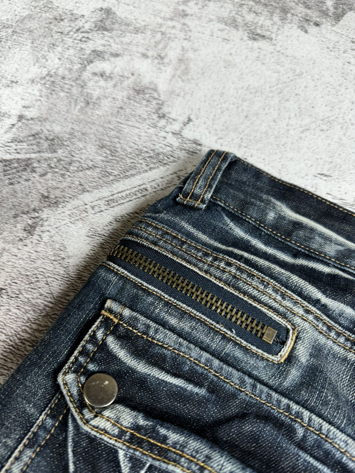Japanese Brand Vintage Faded Distressed Y2K Rap Jeansia Jeans Pants Bottoms Size US 32 / EU 48 - 12 Thumbnail