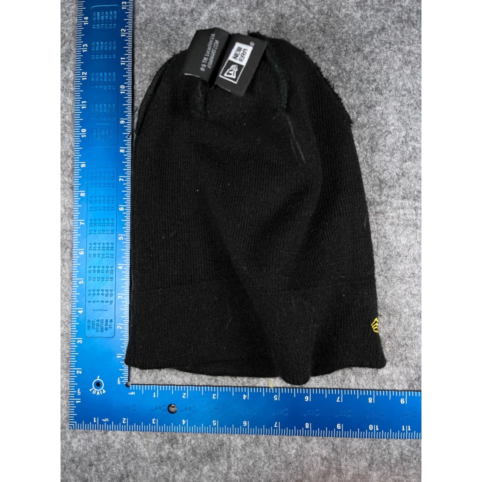 New Era New Era Beanie Hat Unisex Adults One Size Black Yellow Knit 100% Acrylic 90s Star Wars Vintage? Size ONE SIZE - 7 Thumbnail