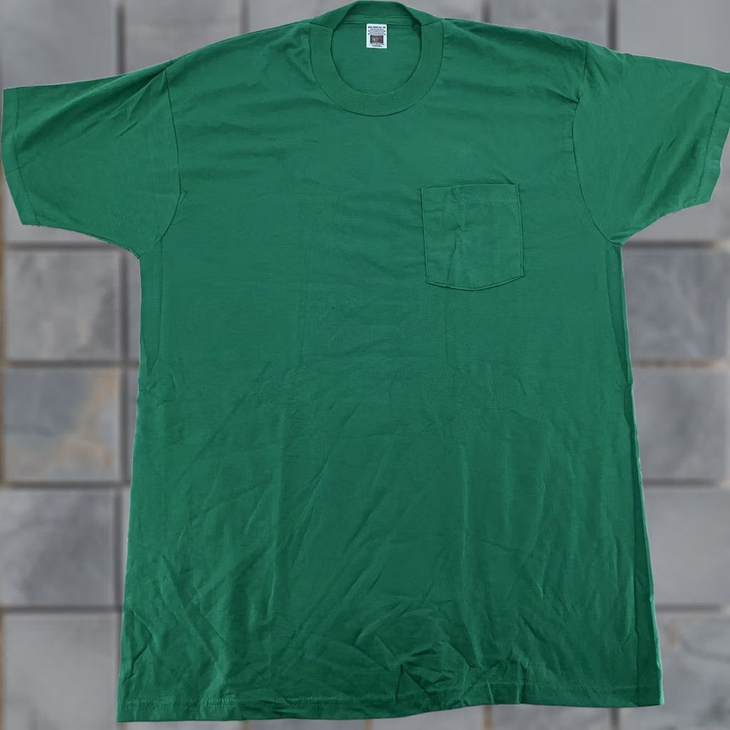 Fruit Of The Loom Fruit of the Loom T-Shirt Green Pocket XL Crew Neck Short Sleeve Solid Cotton Polyester Men Crewneck Pocket Tee Size US XL / EU 56 / 4 - 1 Thumbnail