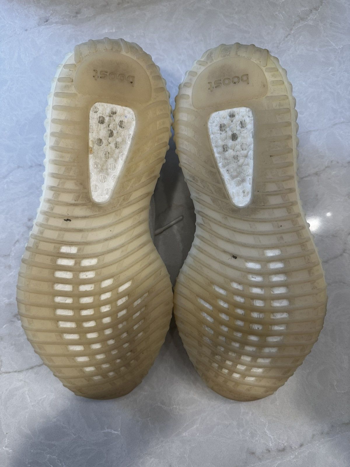Adidas Yeezy Boost 350 V2 Bone Size US 11 / EU 44 - 7 Thumbnail